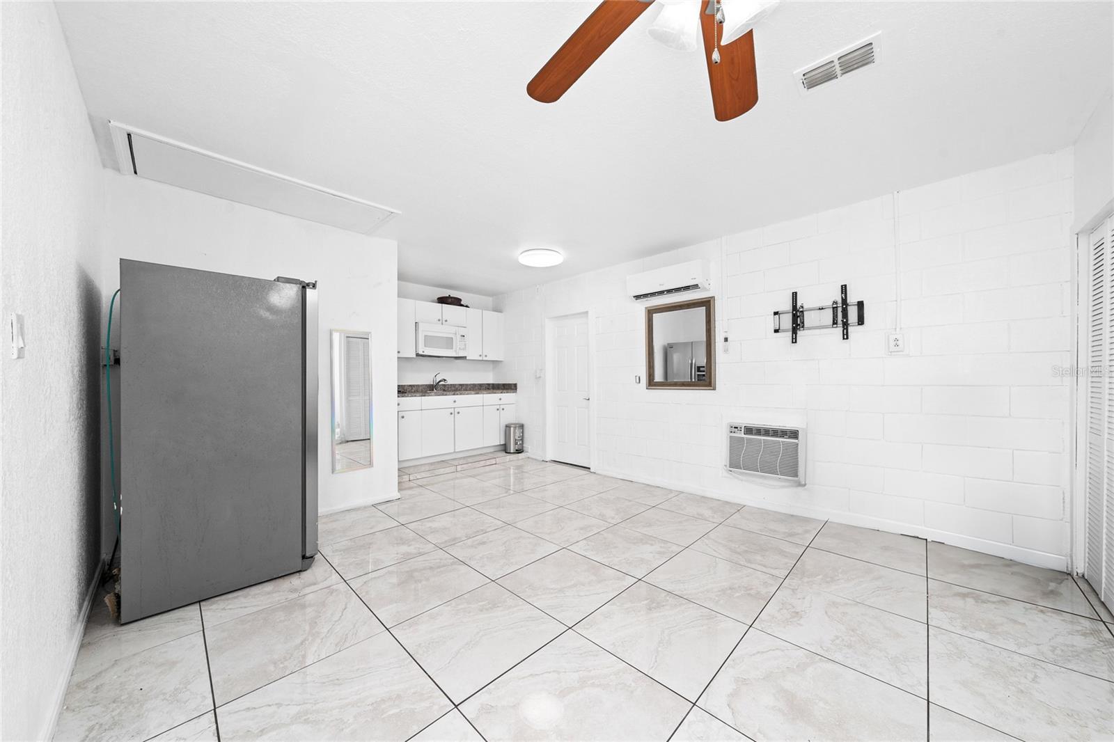 Image 35 of 43 For 10618 Reagans Run Drive