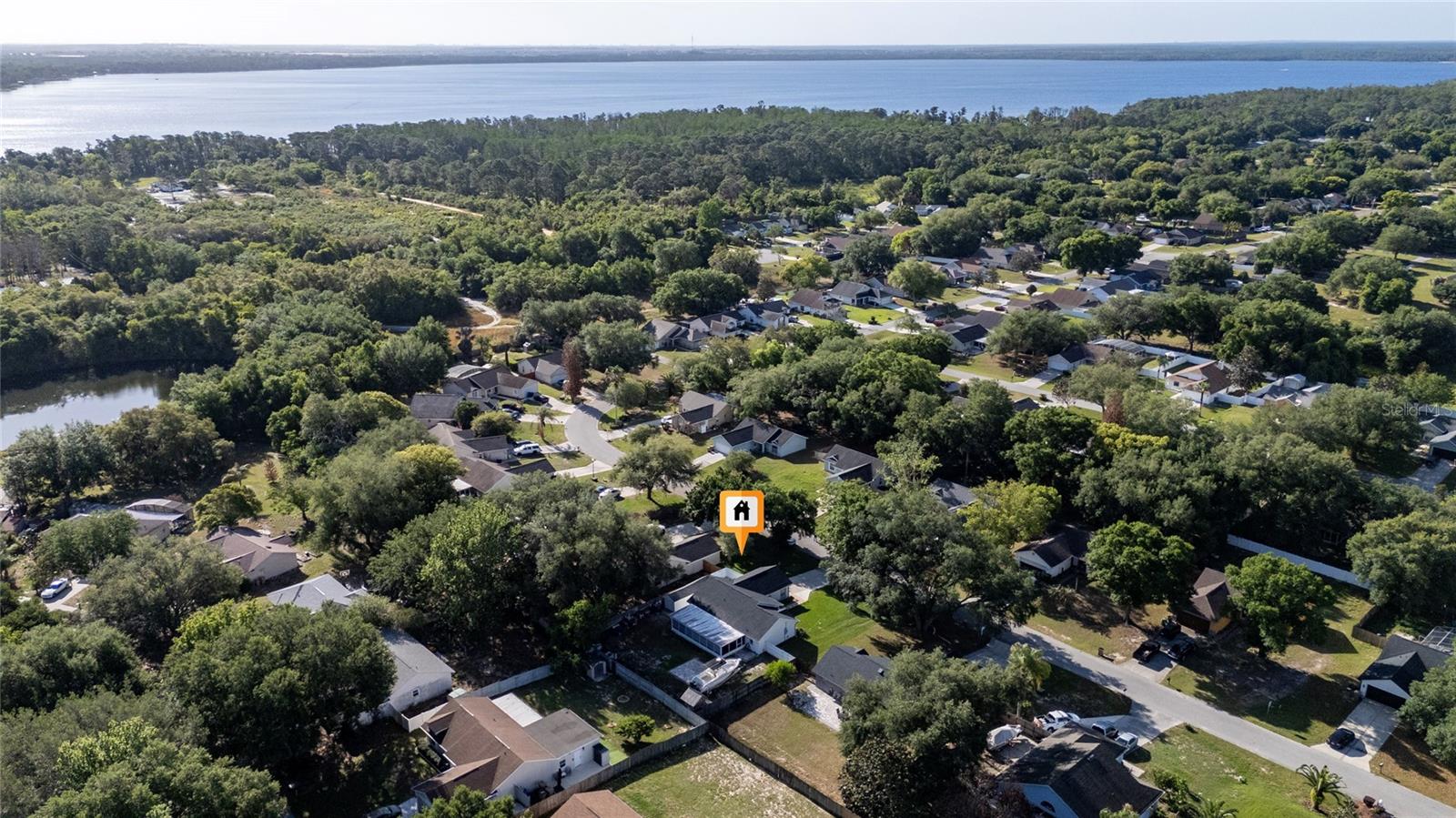 Image 39 of 43 For 10618 Reagans Run Drive