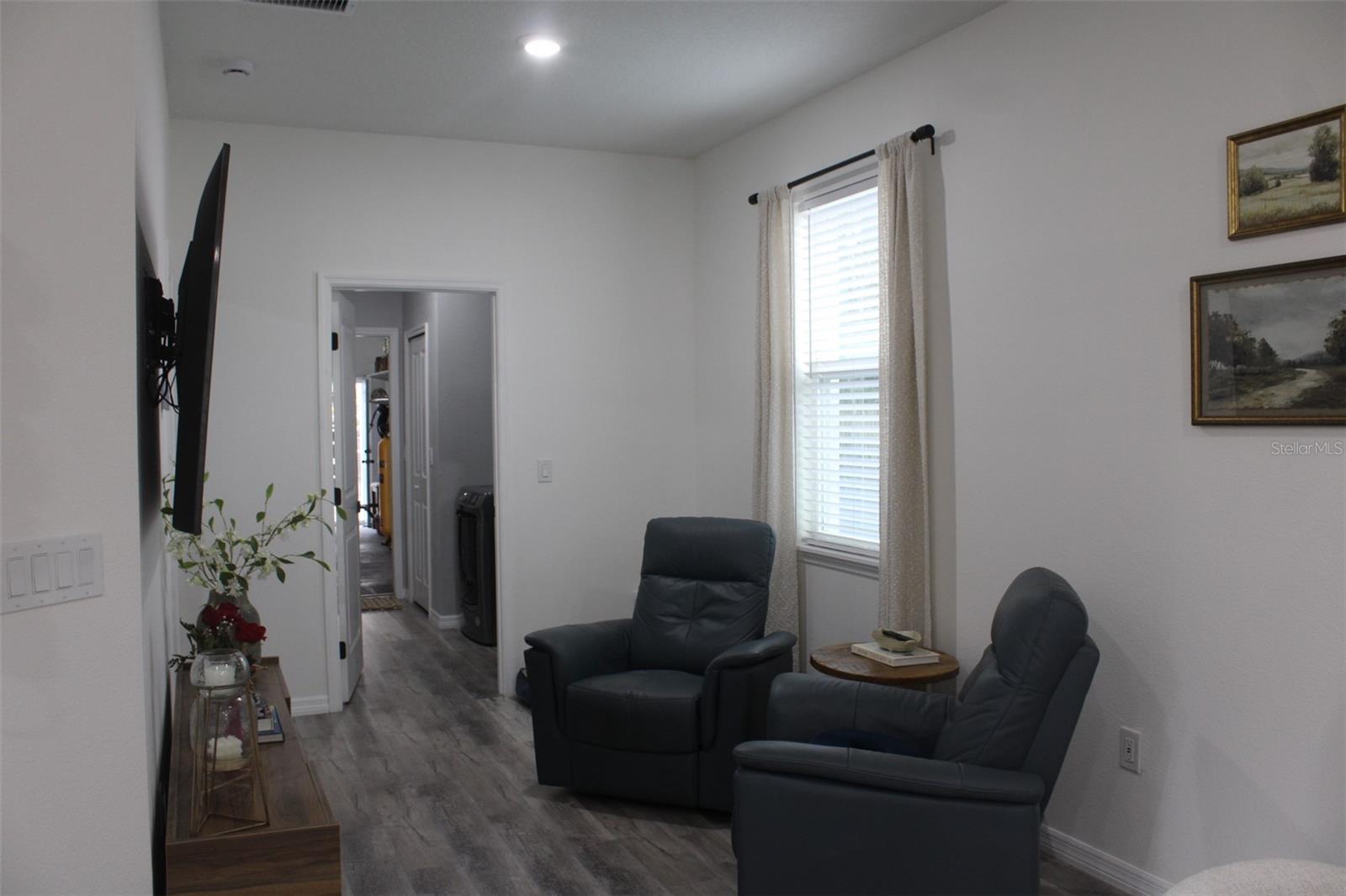 Image 23 of 64 For 820 Pecan Avenue