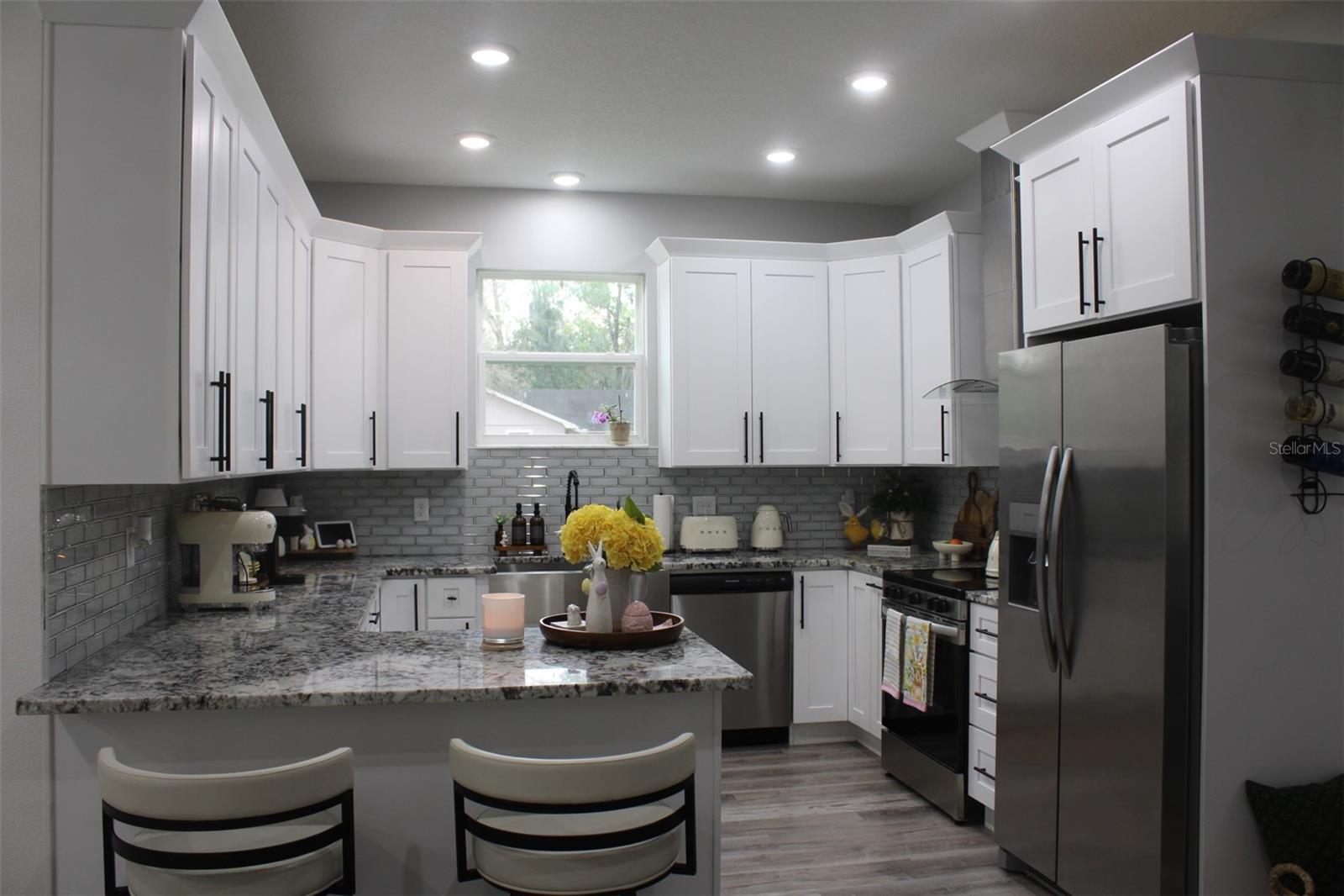 Image 25 of 64 For 820 Pecan Avenue