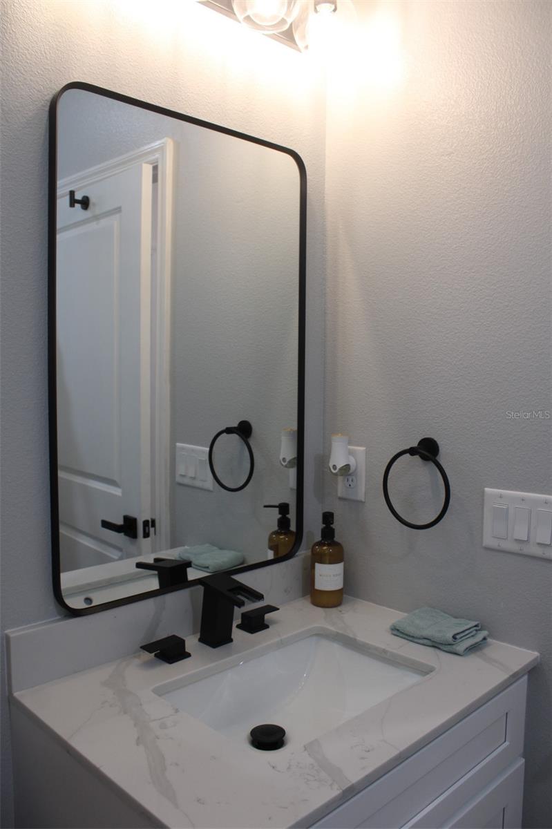 Image 41 of 64 For 820 Pecan Avenue