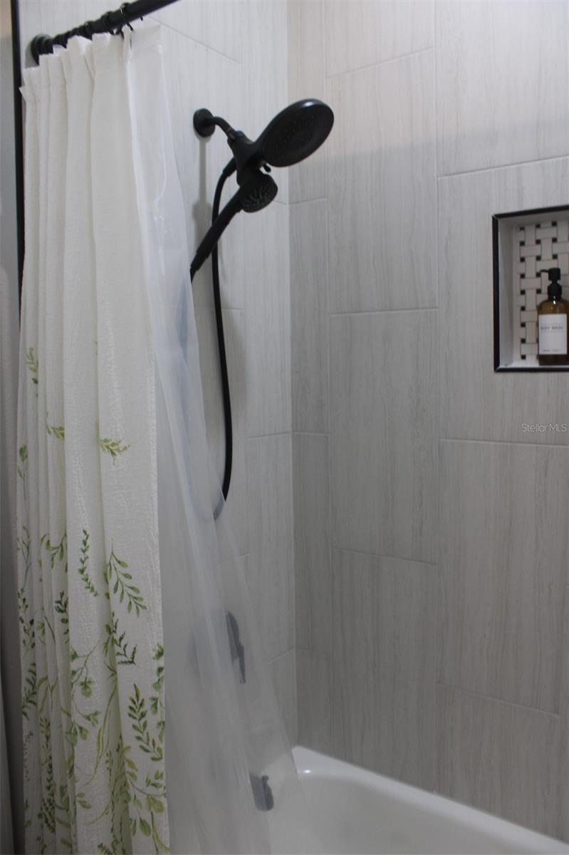 Image 52 of 64 For 820 Pecan Avenue