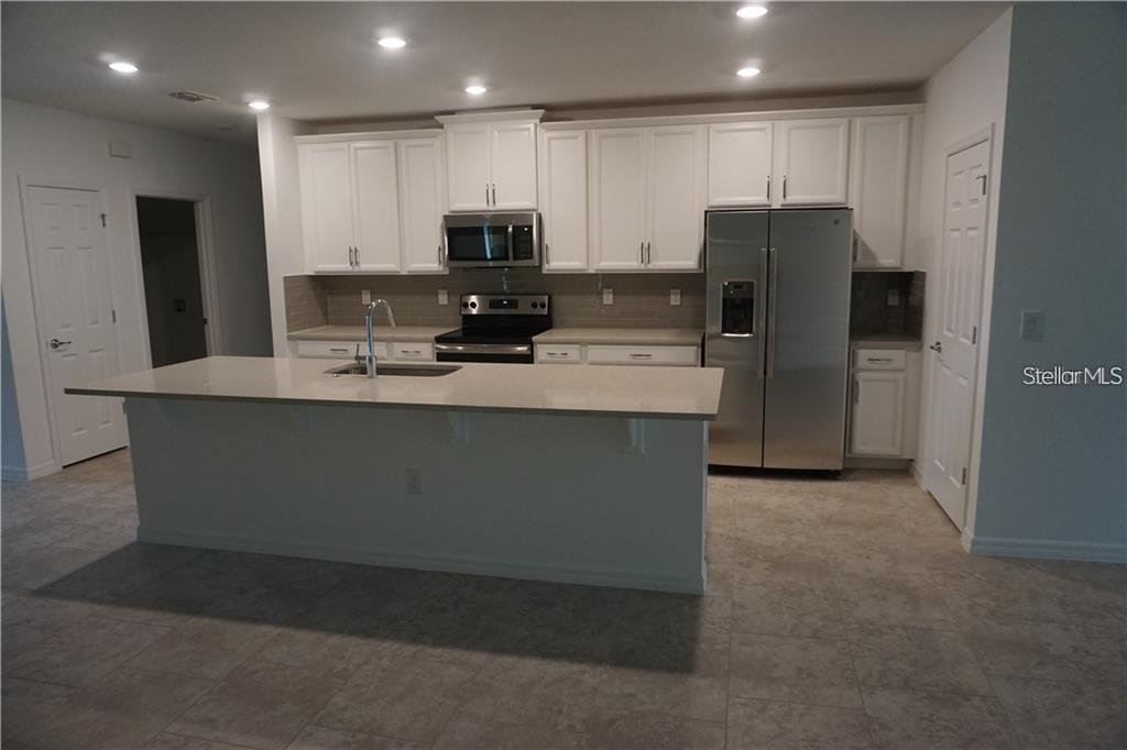 Image 3 of 19 For 10155 Grande Loop