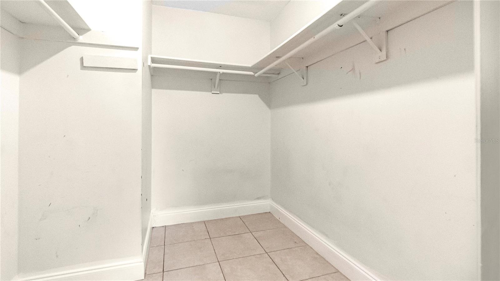 Image 17 of 21 For 4880 Lake Ridge Road 7