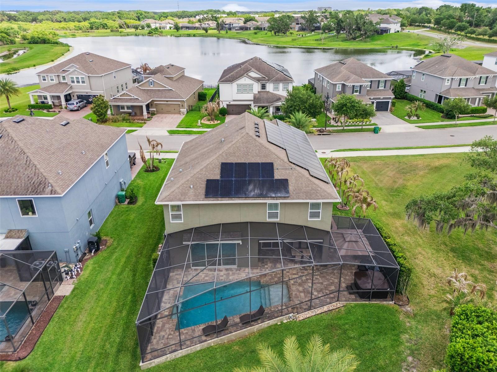 Image 10 of 82 For 15196 Lake Claire Overlook Drive