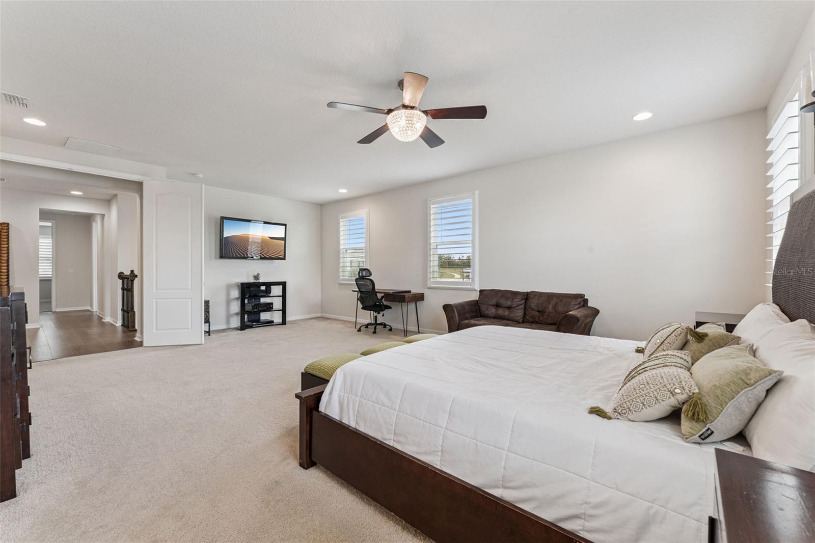Image 47 of 82 For 15196 Lake Claire Overlook Drive