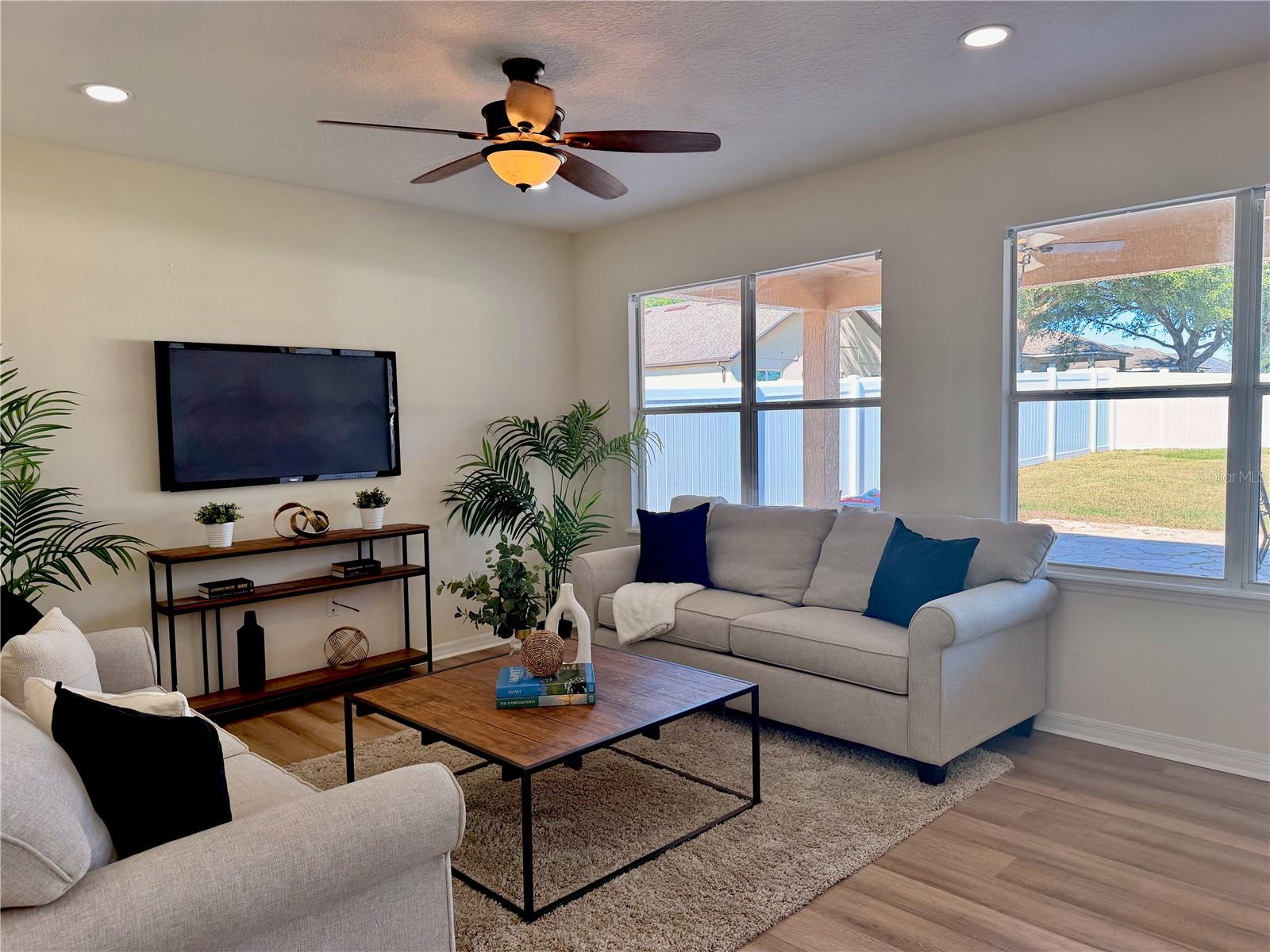 Image 14 of 39 For 25012 Chipshot Court