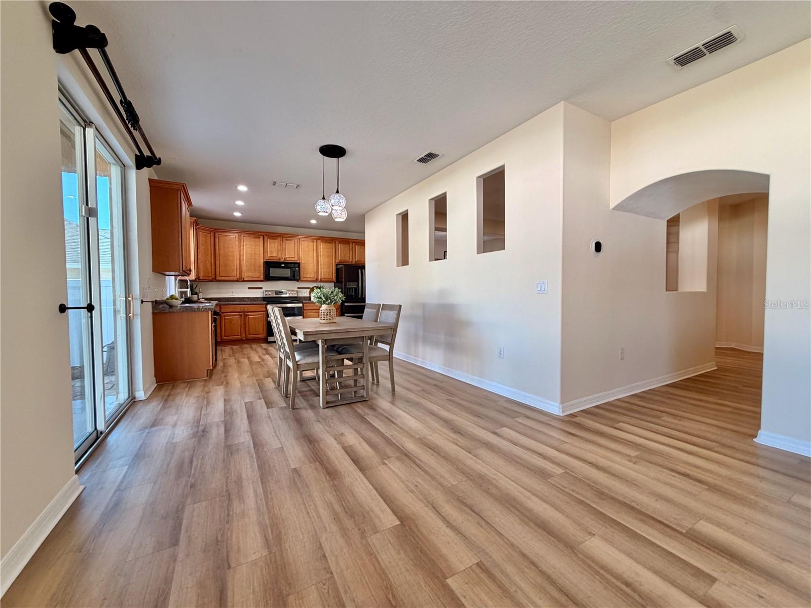 Image 15 of 39 For 25012 Chipshot Court