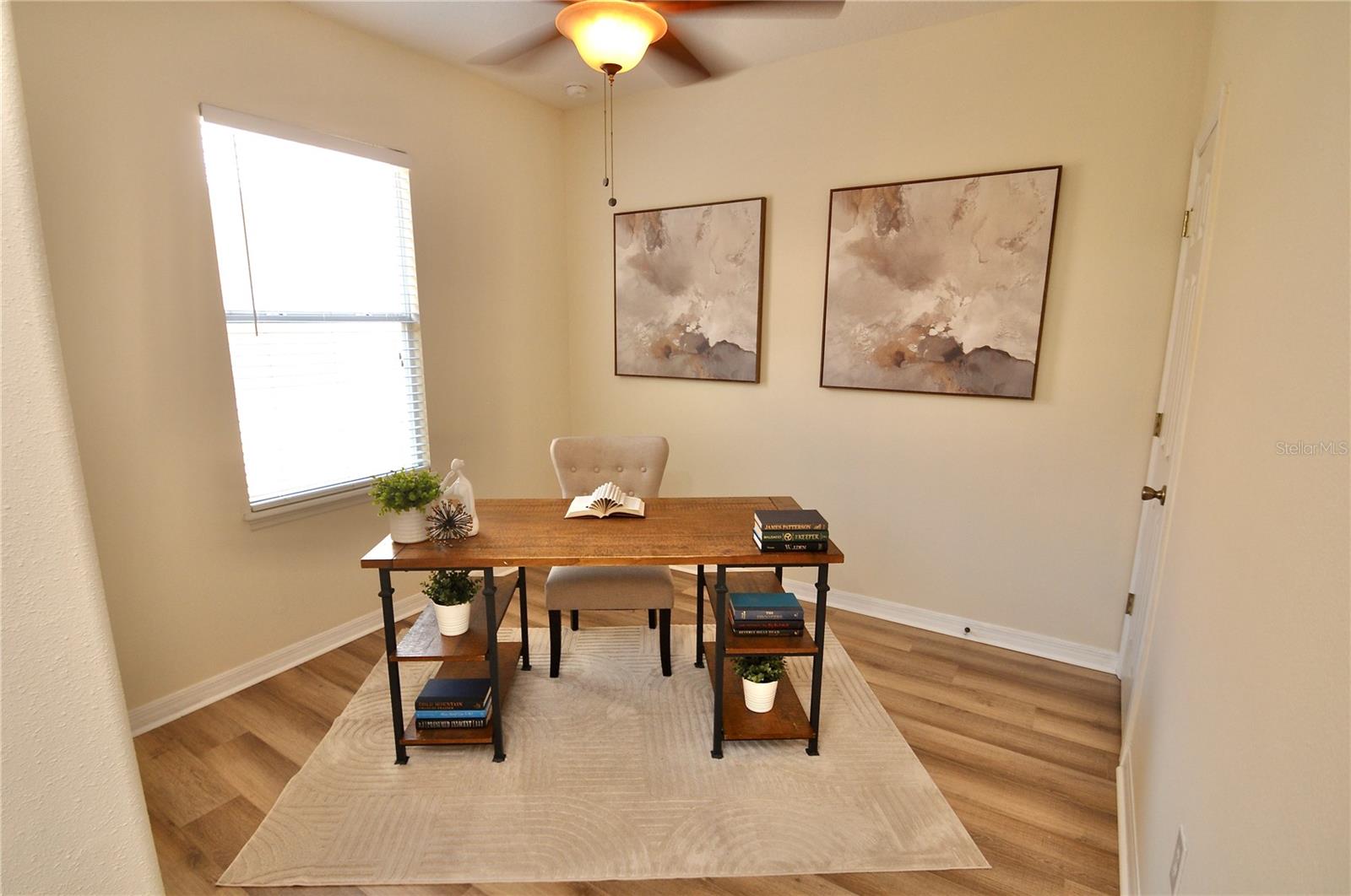 Image 17 of 39 For 25012 Chipshot Court