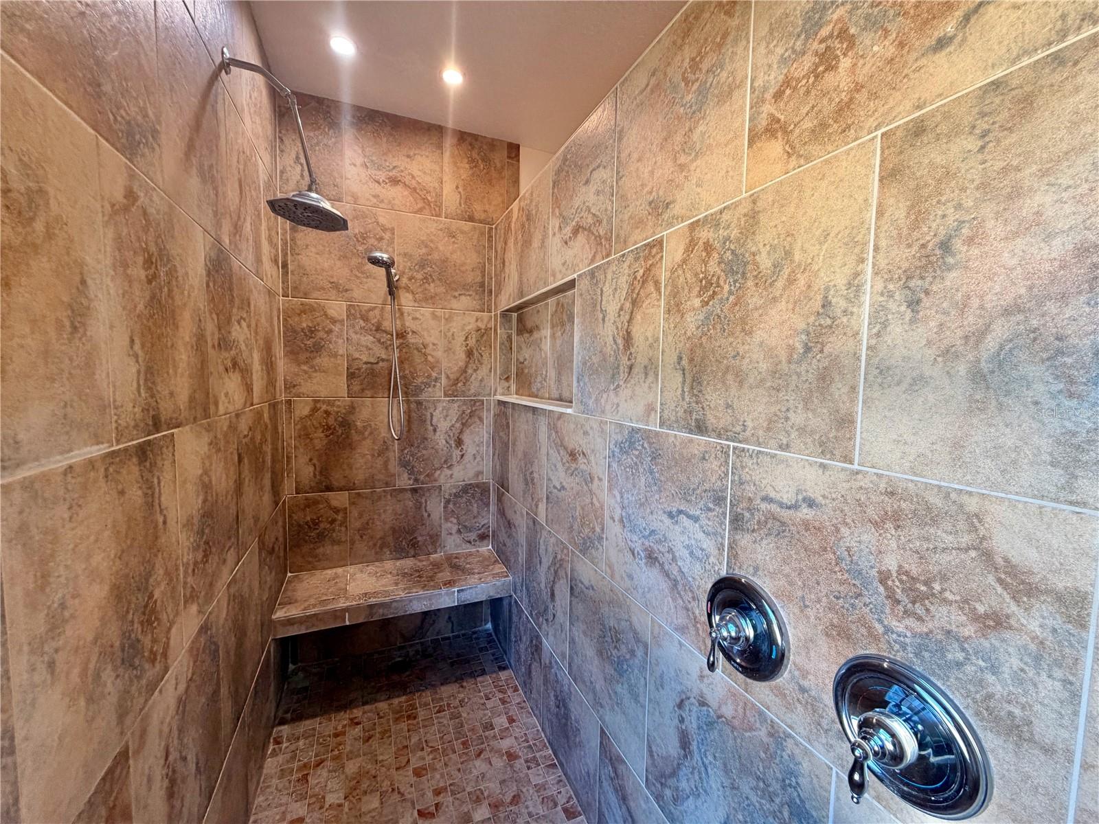 Image 26 of 39 For 25012 Chipshot Court