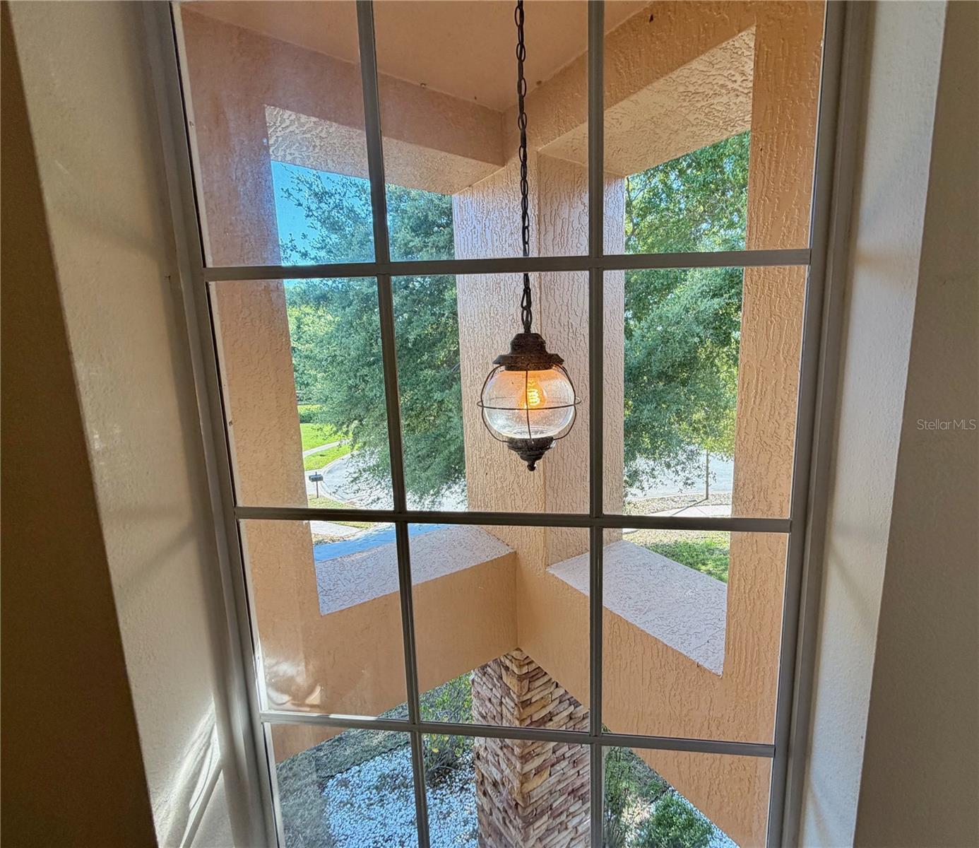 Image 28 of 39 For 25012 Chipshot Court