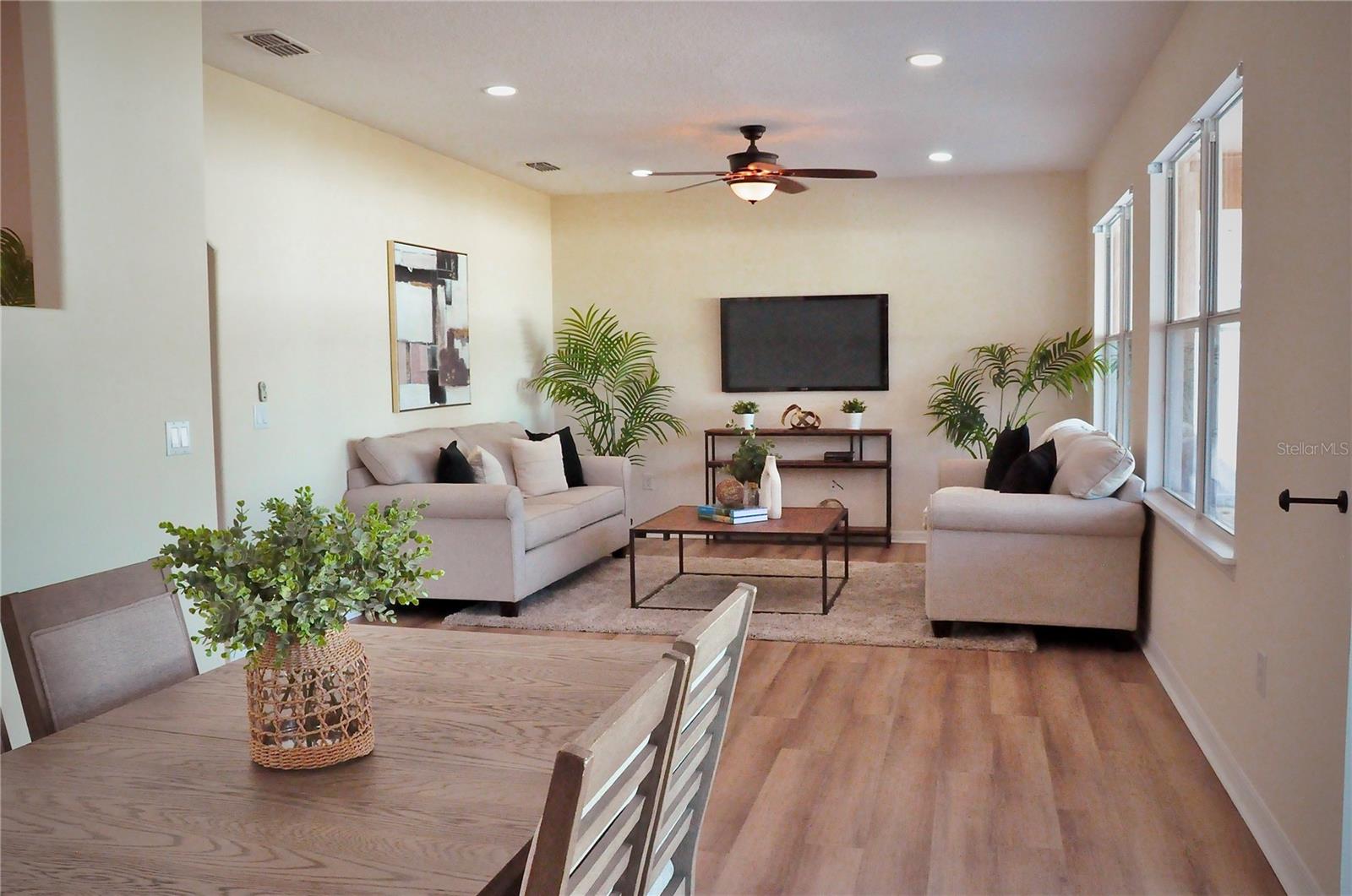 Image 4 of 39 For 25012 Chipshot Court