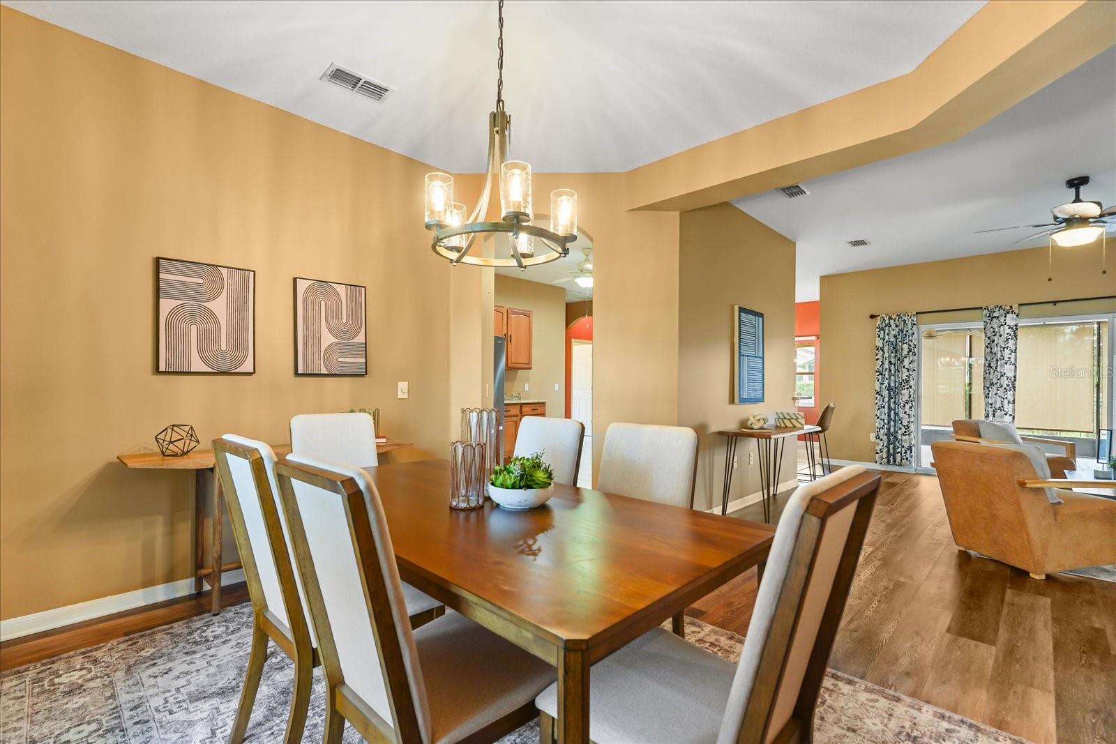 Image 14 of 44 For 244 Largo Drive