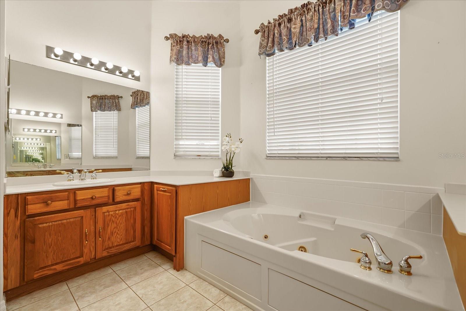 Image 28 of 44 For 244 Largo Drive