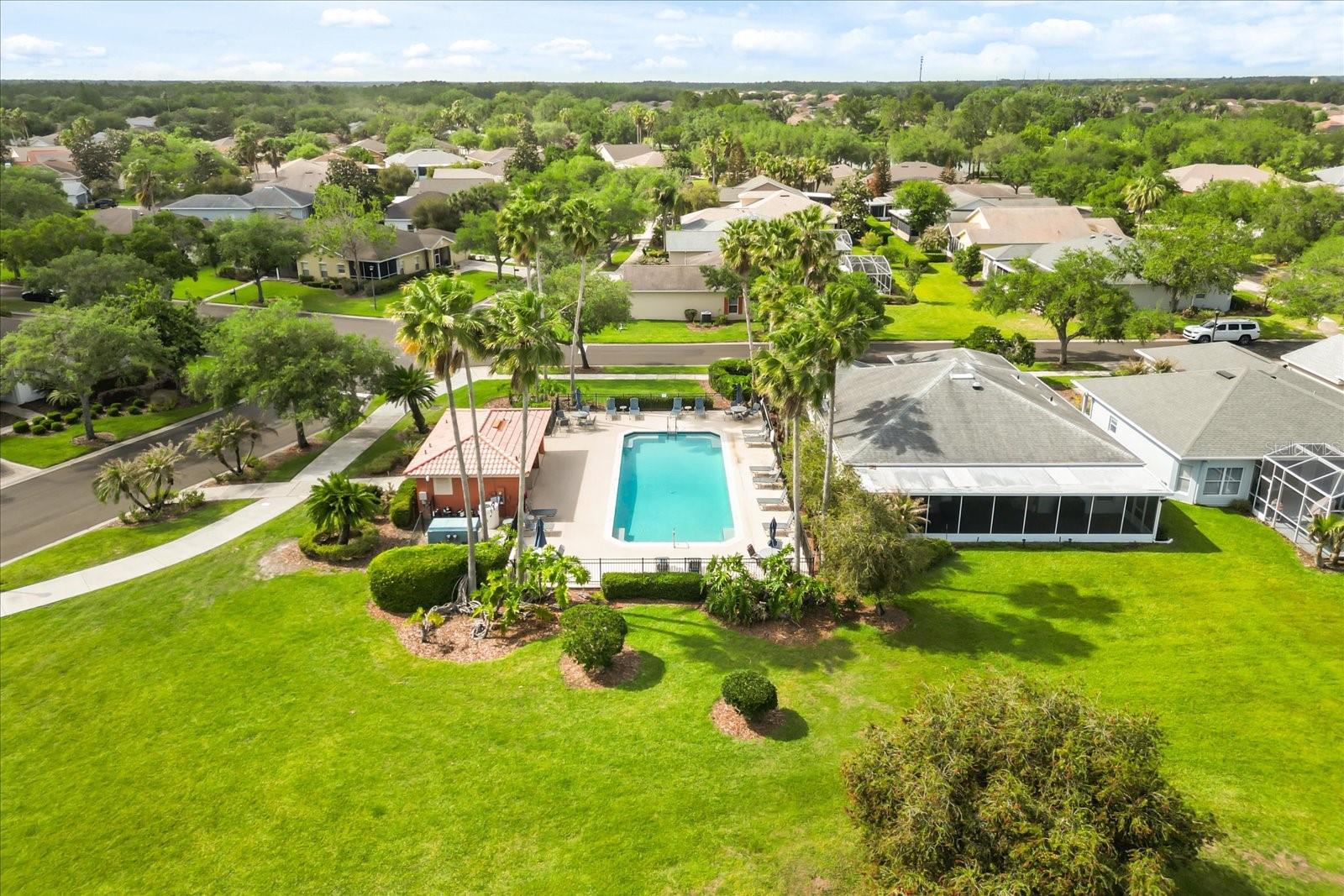 Image 33 of 44 For 244 Largo Drive