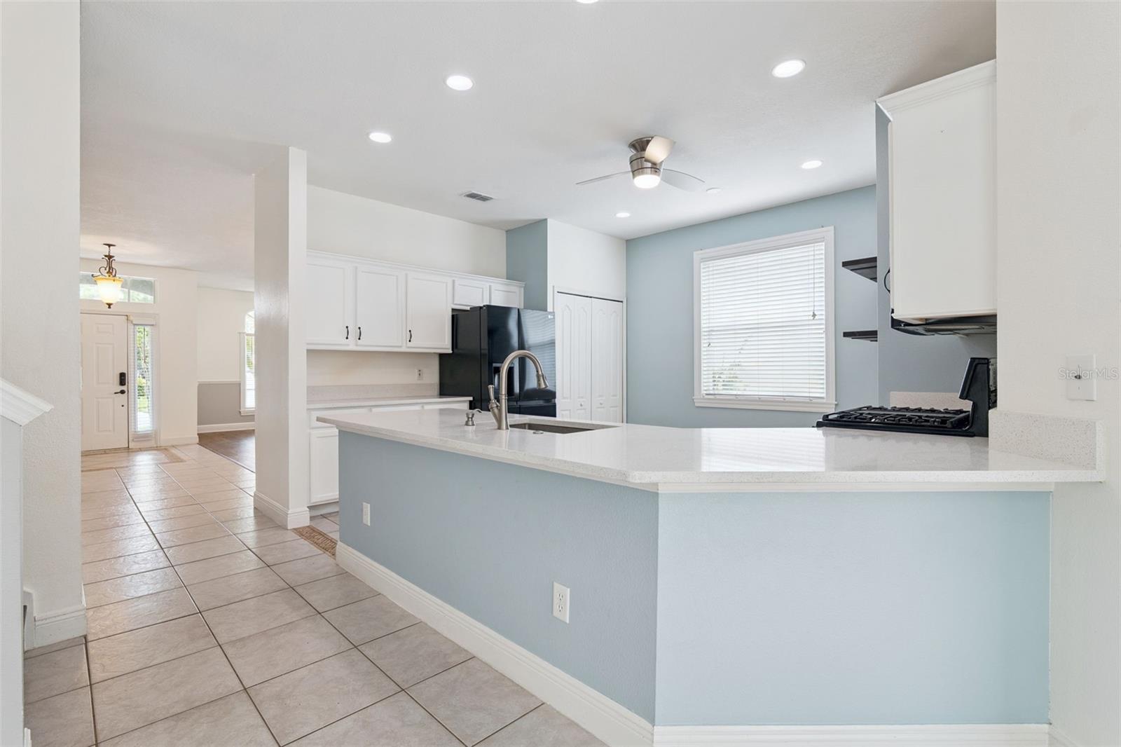 Image 11 of 42 For 520 Tuten Trail