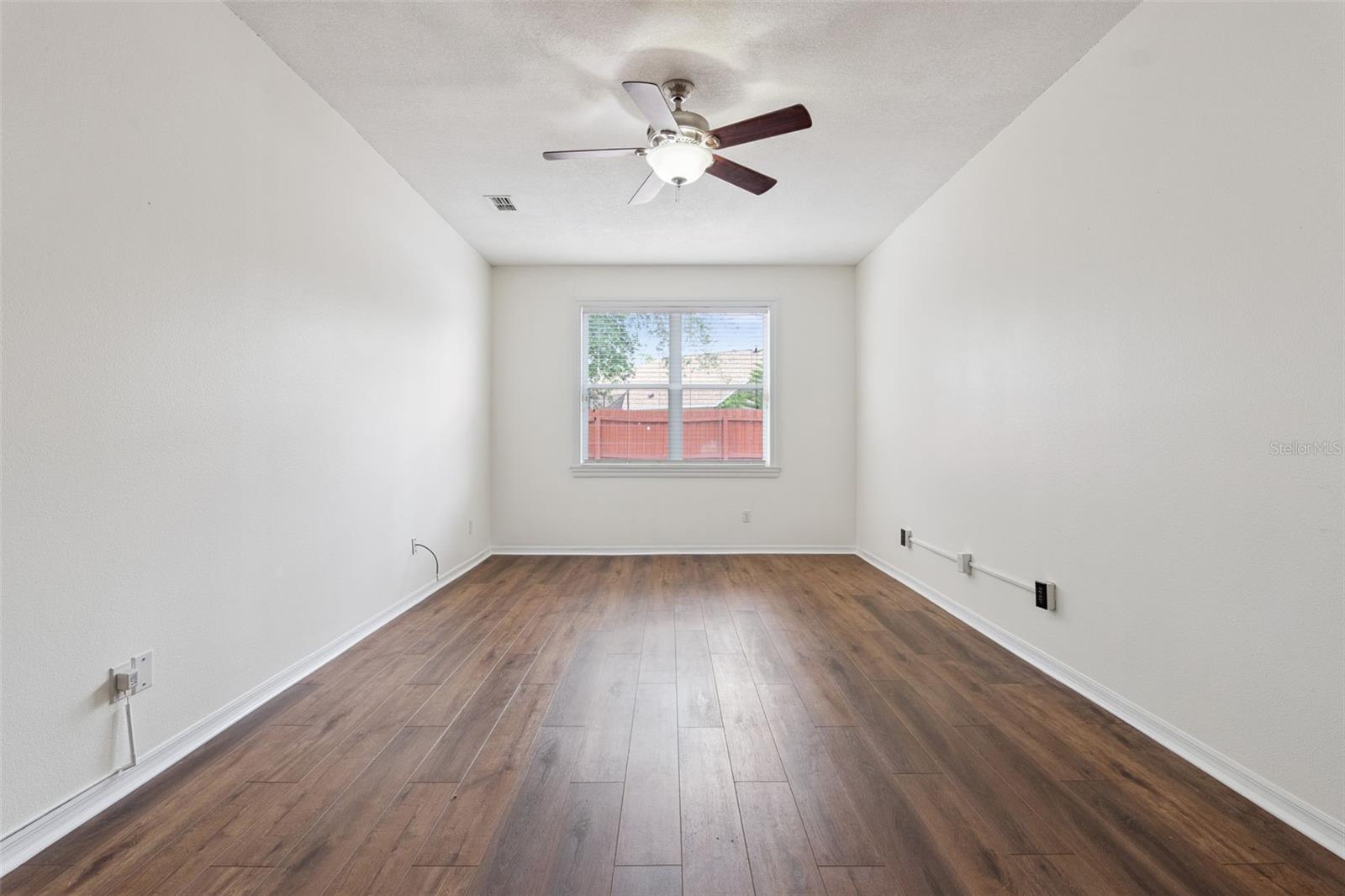 Image 29 of 42 For 520 Tuten Trail