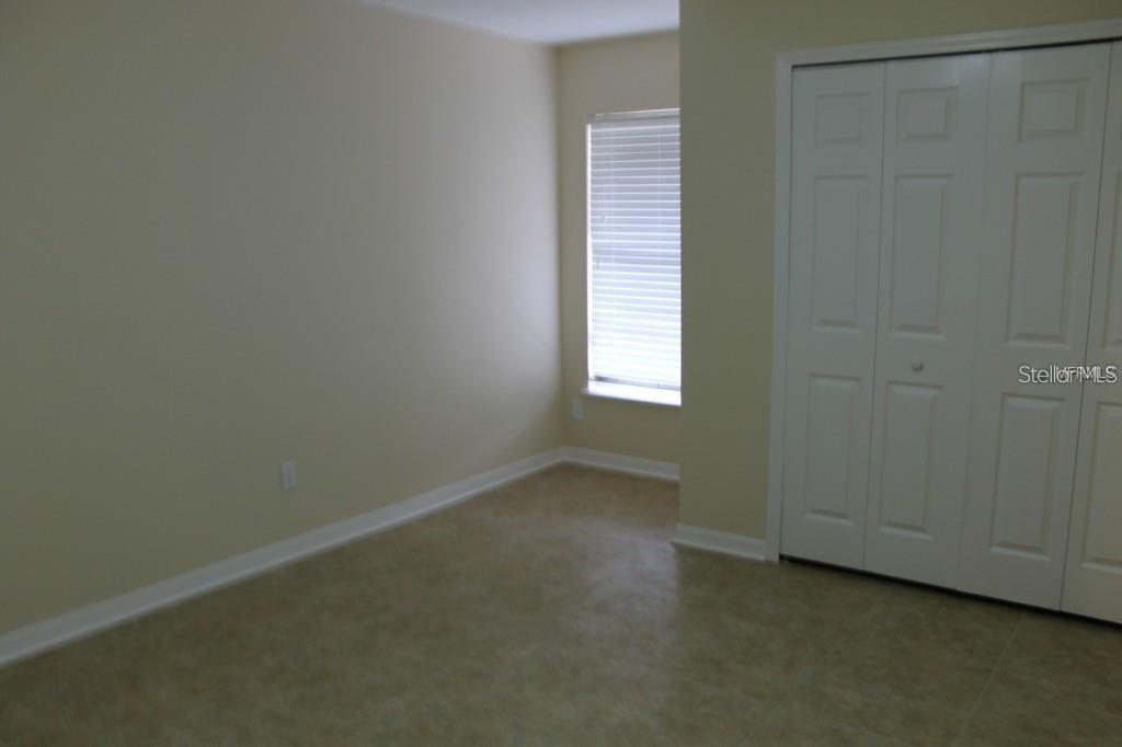 Image 11 of 13 For 17802 Jefferson Street