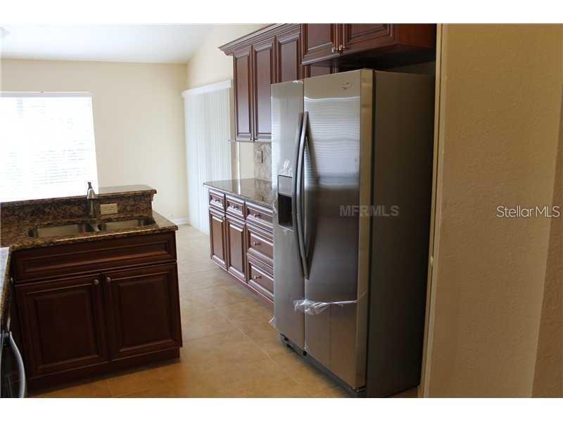 Image 8 of 13 For 17802 Jefferson Street