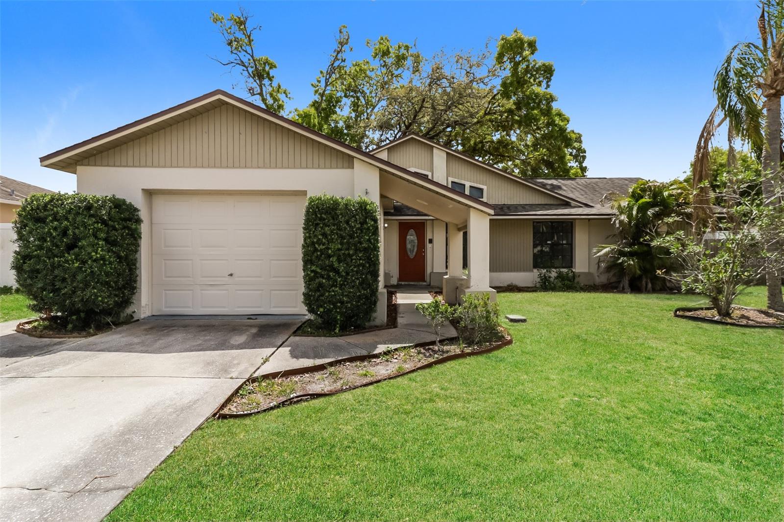 Details for 2440 Pinetta Court, HOLIDAY, FL 34691