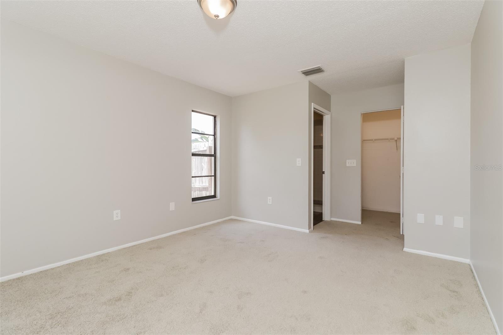 Image 12 of 21 For 2440 Pinetta Court