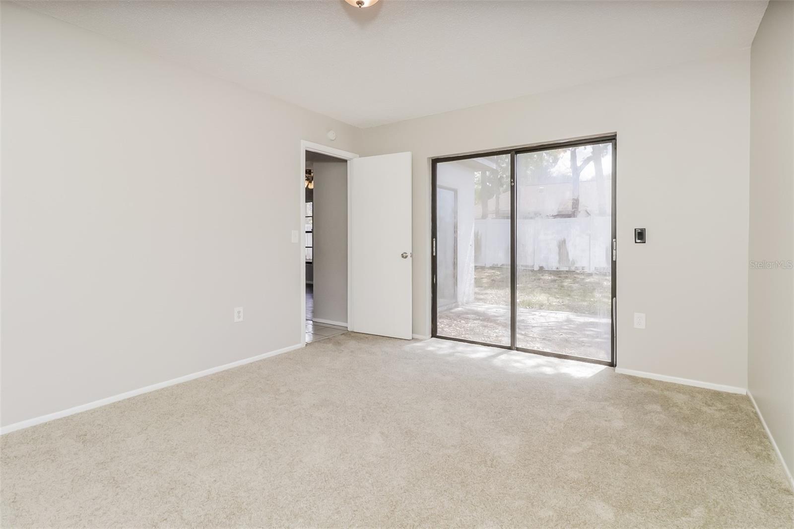 Image 13 of 21 For 2440 Pinetta Court