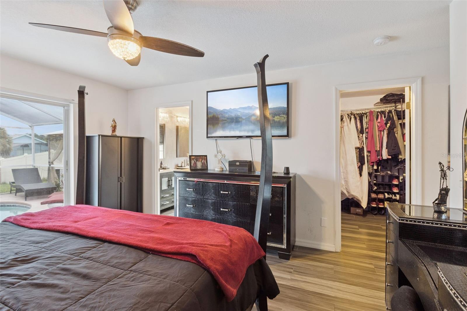 Image 17 of 35 For 8602 Wellington Loop