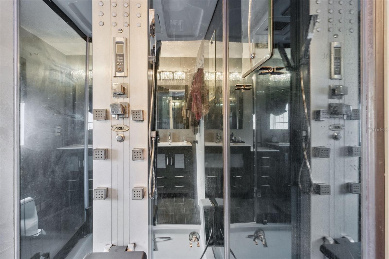 Image 19 of 35 For 8602 Wellington Loop