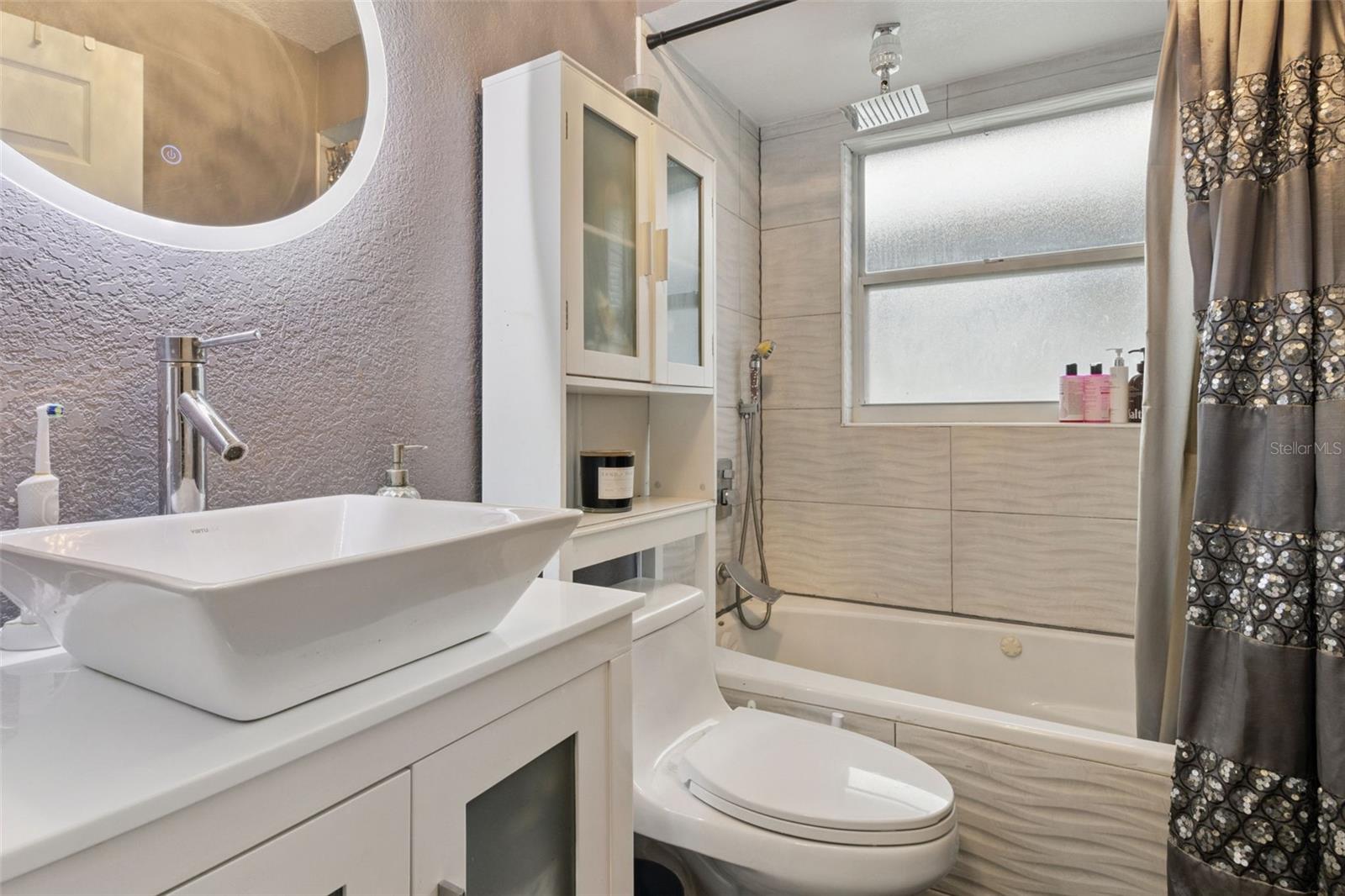 Image 21 of 35 For 8602 Wellington Loop