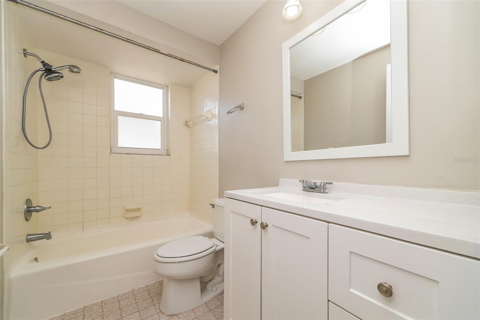 Image 18 of 21 For 8330 Broken Willow Lane