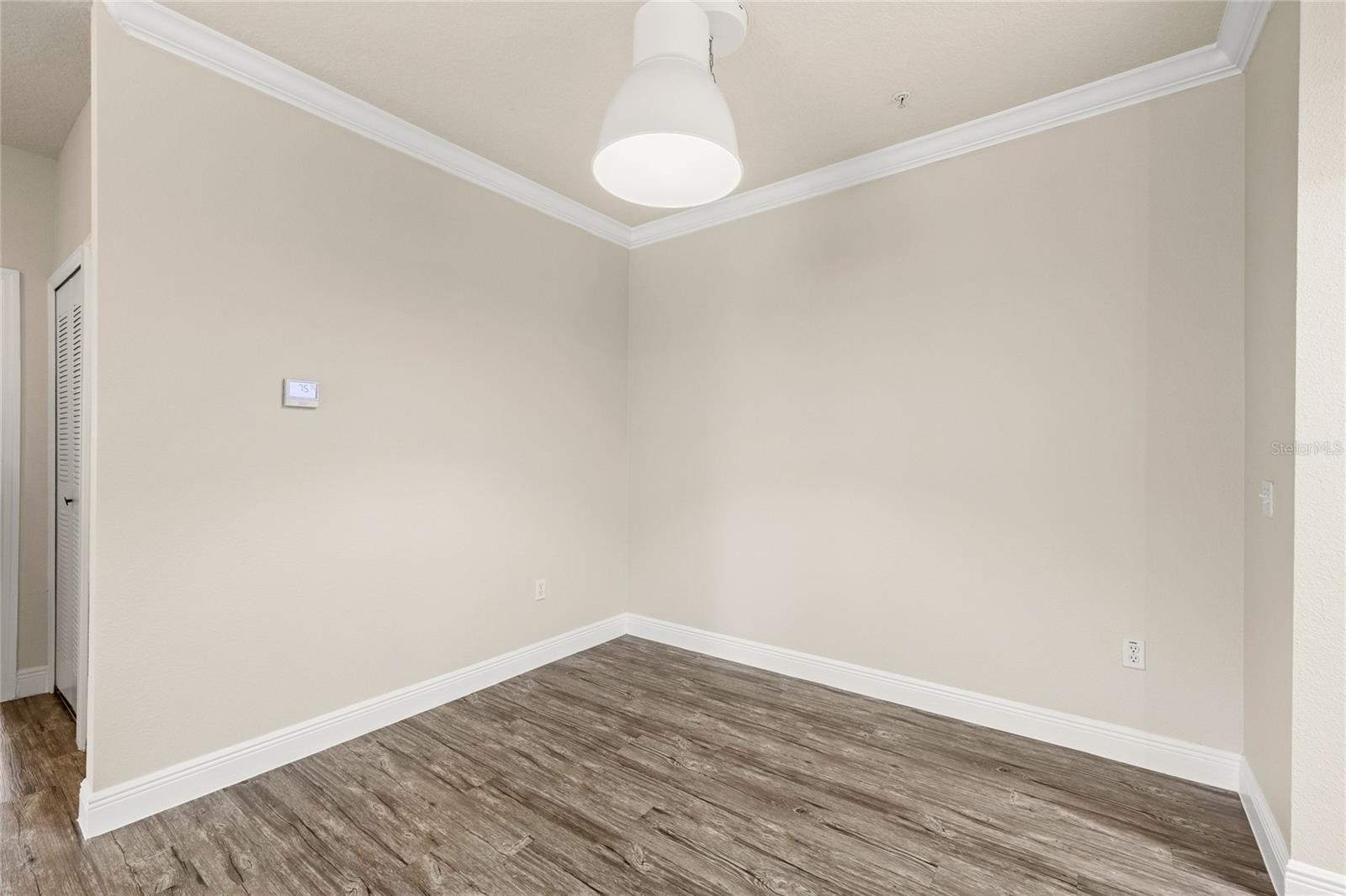 Image 14 of 46 For 431 Southern Pecan Circle 201