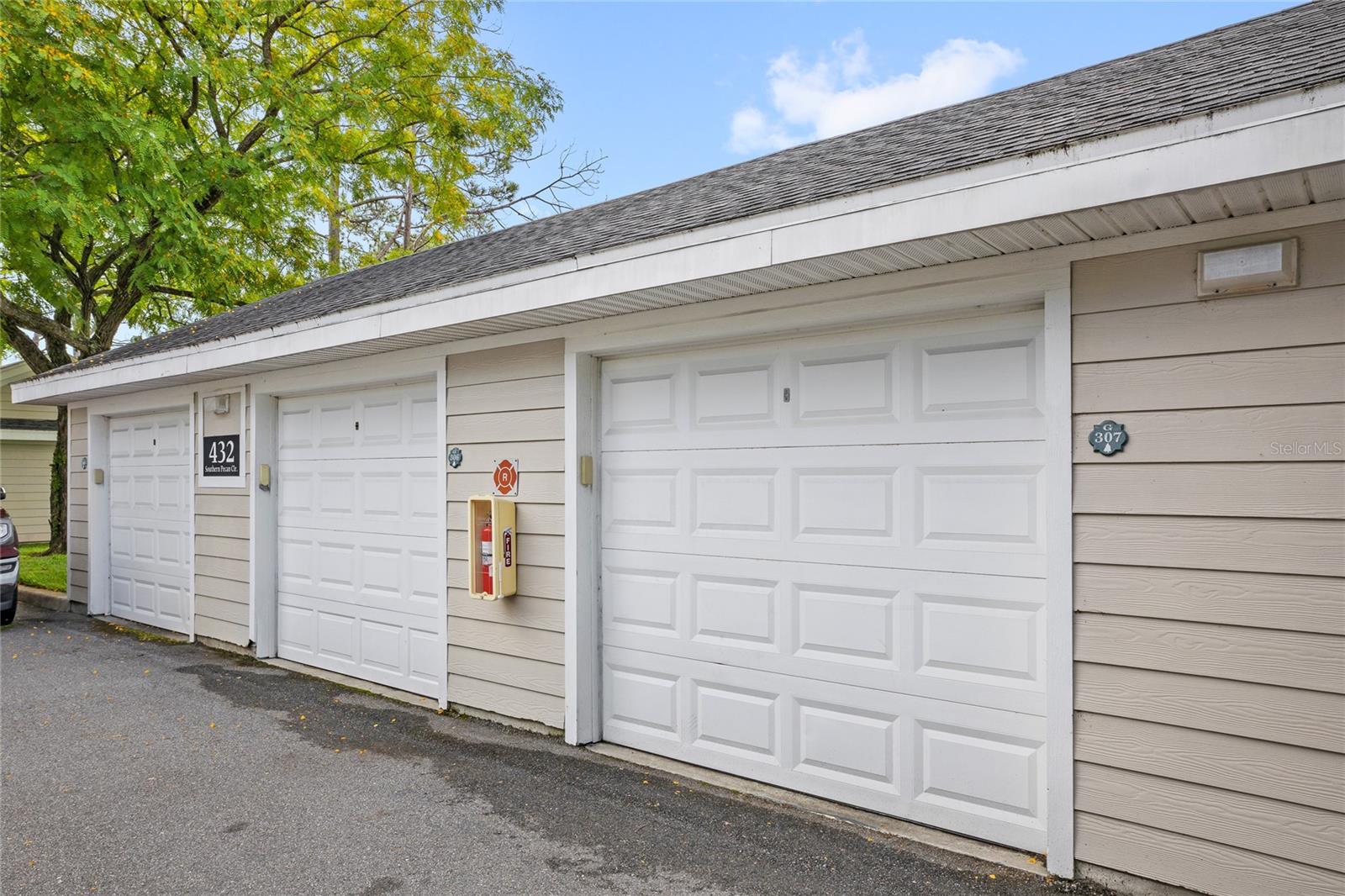 Image 28 of 46 For 431 Southern Pecan Circle 201