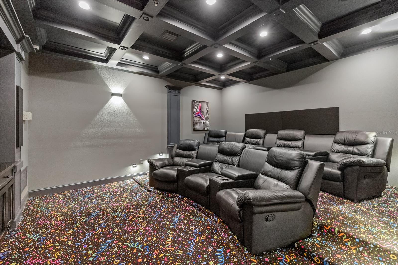 Image 33 of 46 For 431 Southern Pecan Circle 201