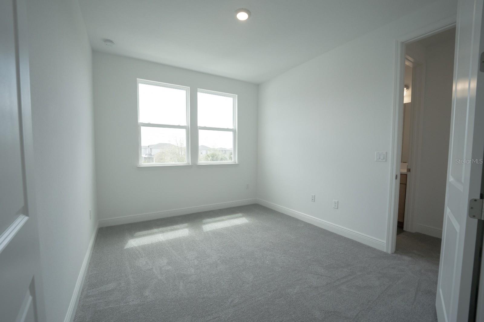 Image 27 of 65 For 9856 Sharpless Alley