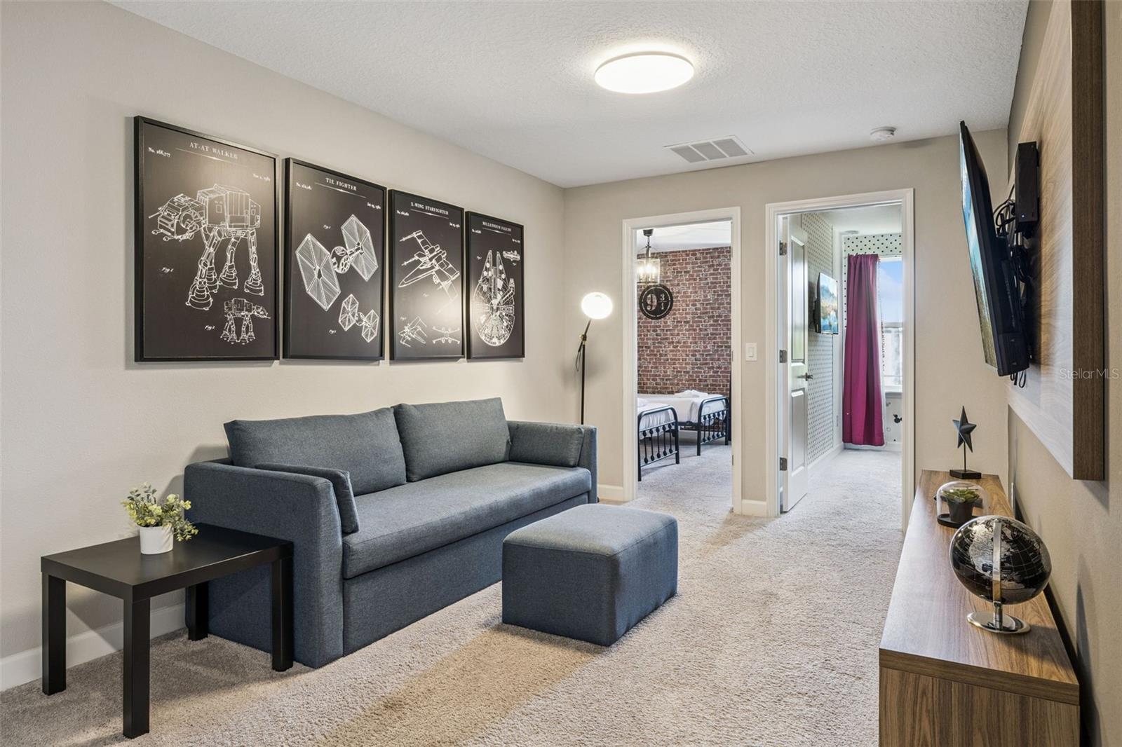 Image 12 of 55 For 8008 Formosa Valley Place