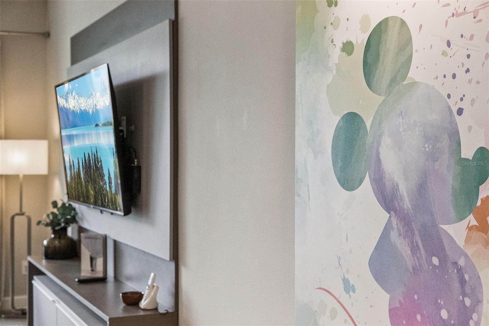 Image 30 of 55 For 8008 Formosa Valley Place