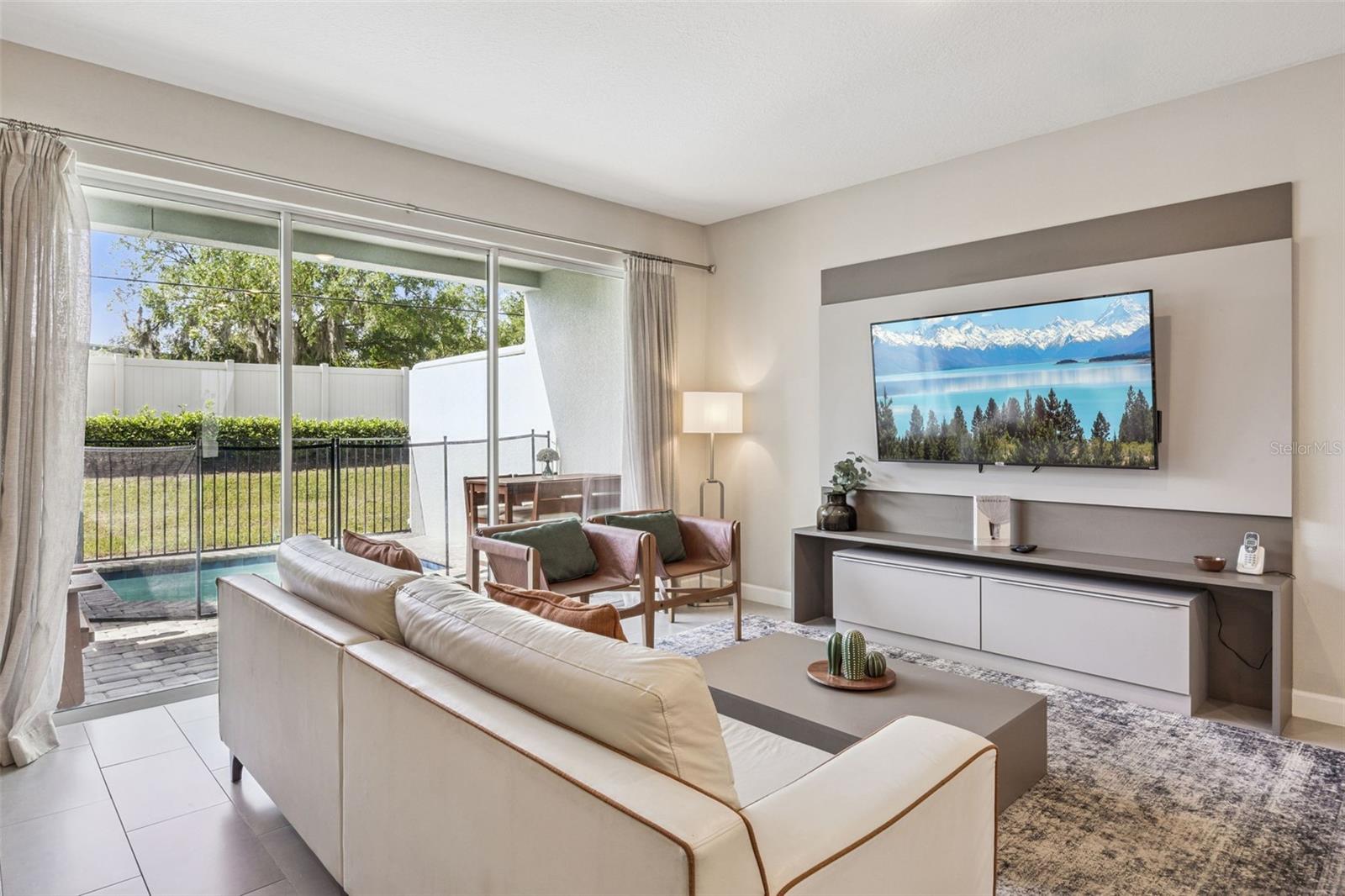 Image 4 of 55 For 8008 Formosa Valley Place