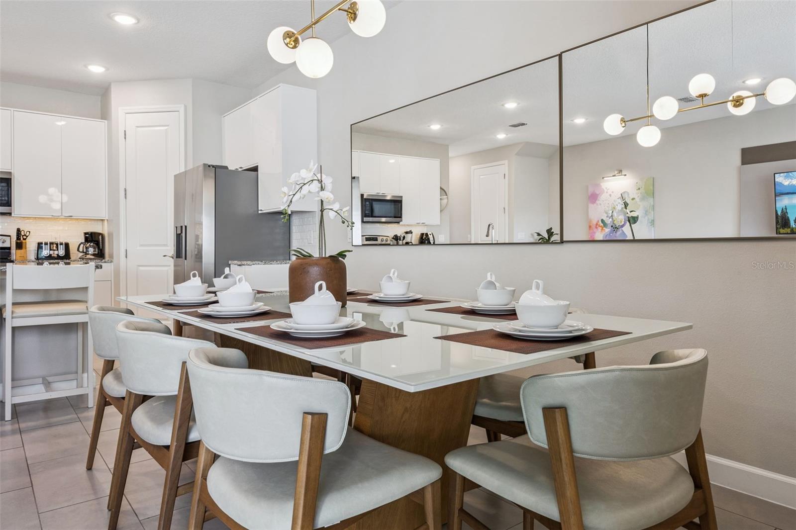 Image 7 of 55 For 8008 Formosa Valley Place