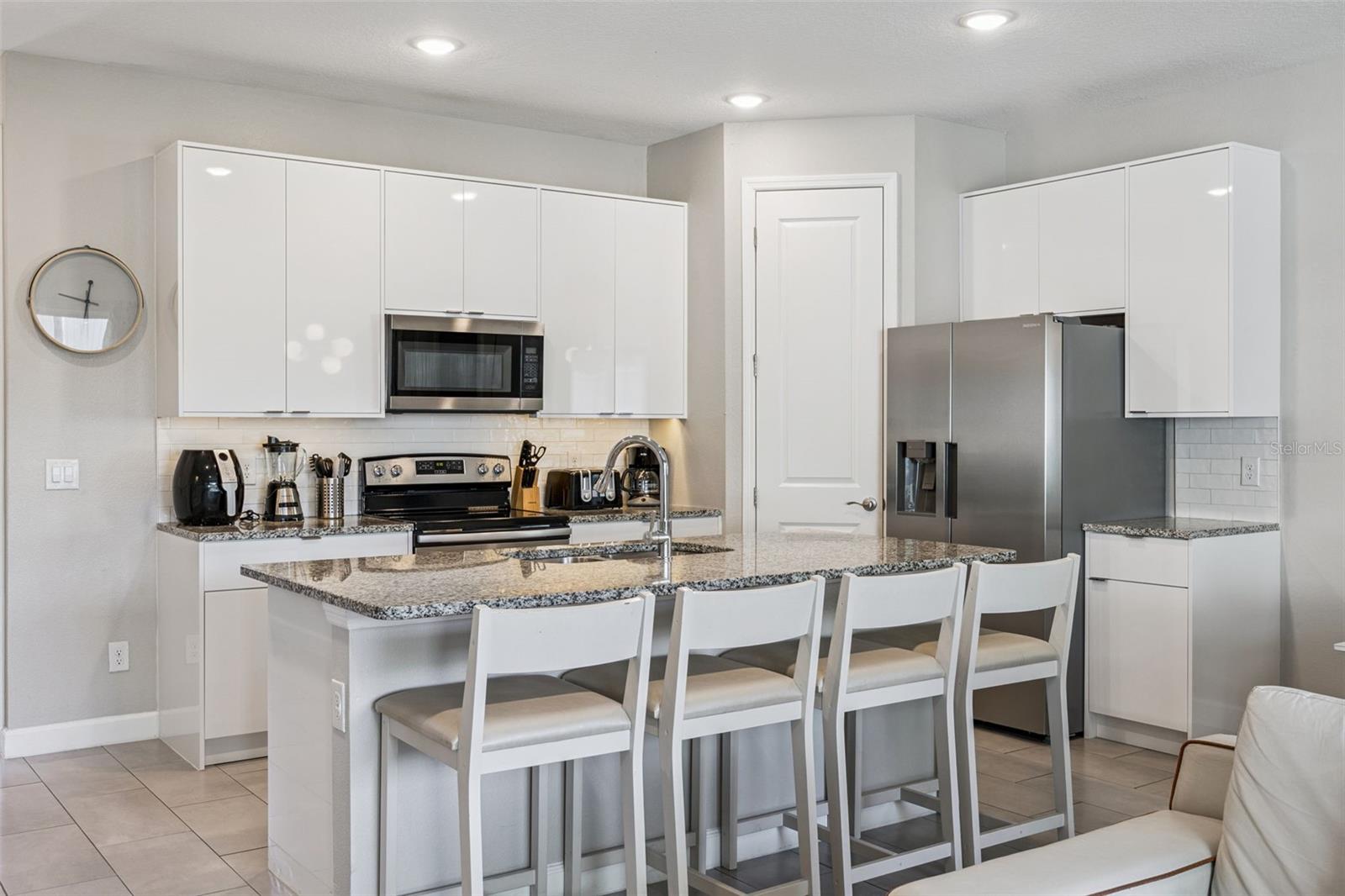 Image 8 of 55 For 8008 Formosa Valley Place