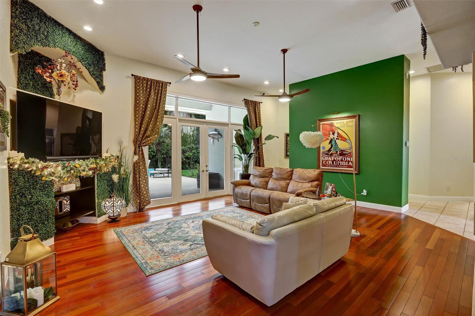 Image 11 of 38 For 2460 Lielasus Drive