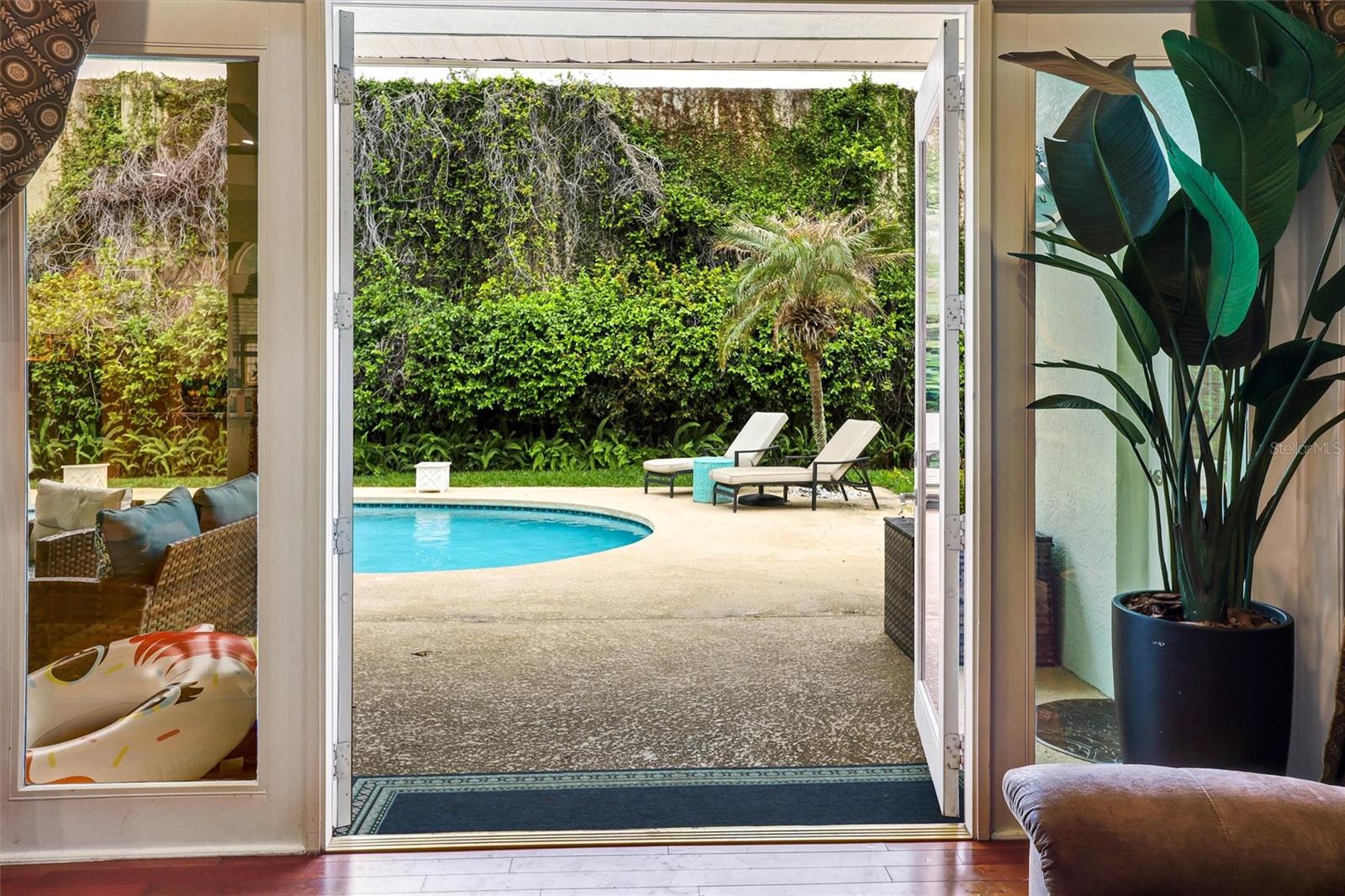 Image 14 of 38 For 2460 Lielasus Drive