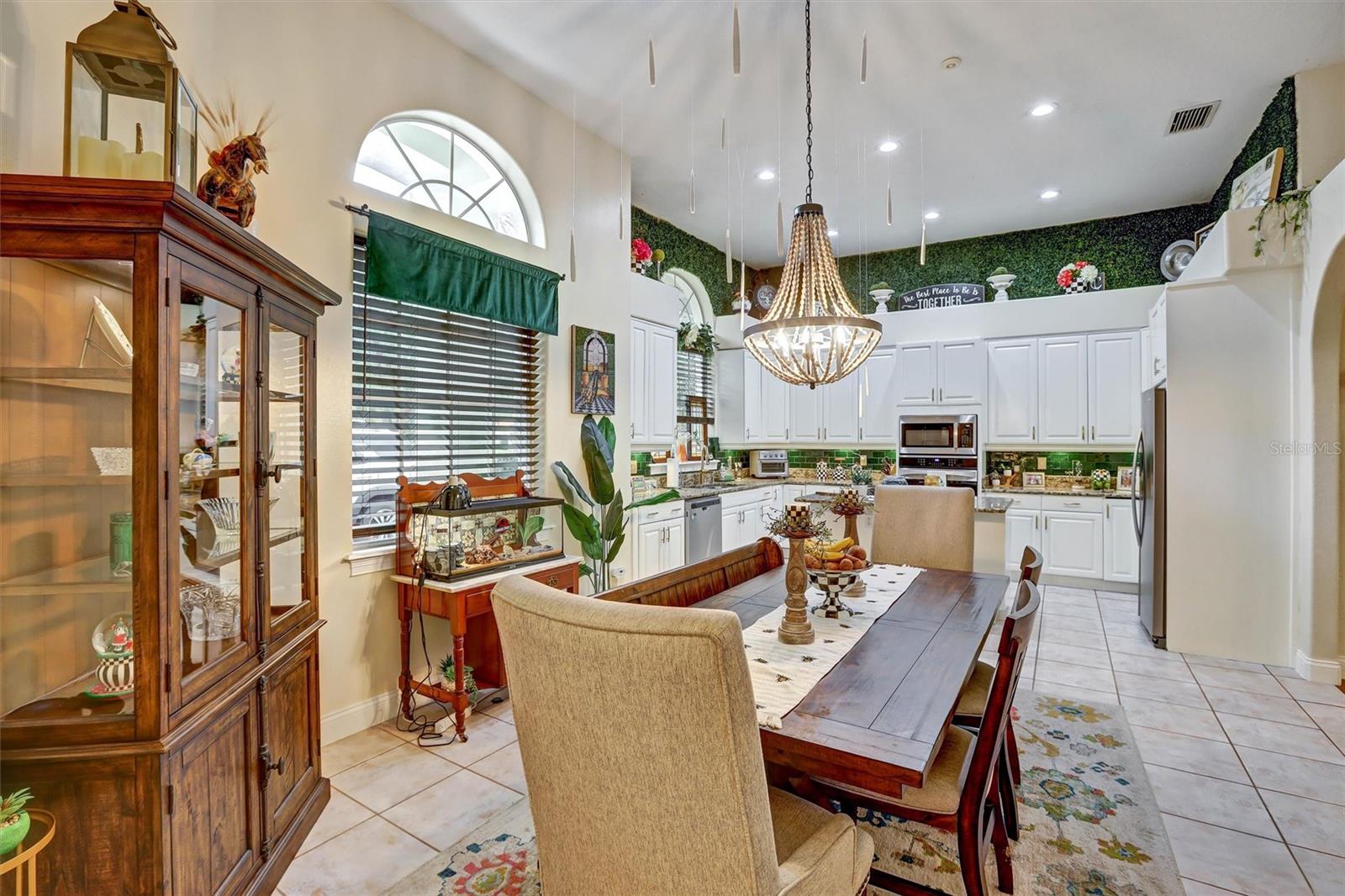 Image 5 of 38 For 2460 Lielasus Drive