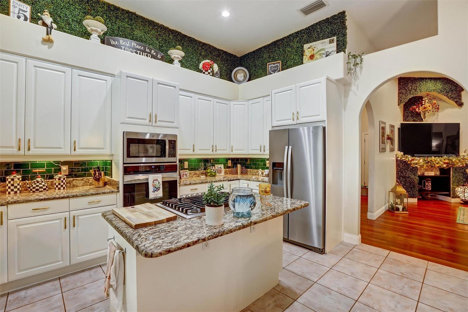 Image 8 of 38 For 2460 Lielasus Drive