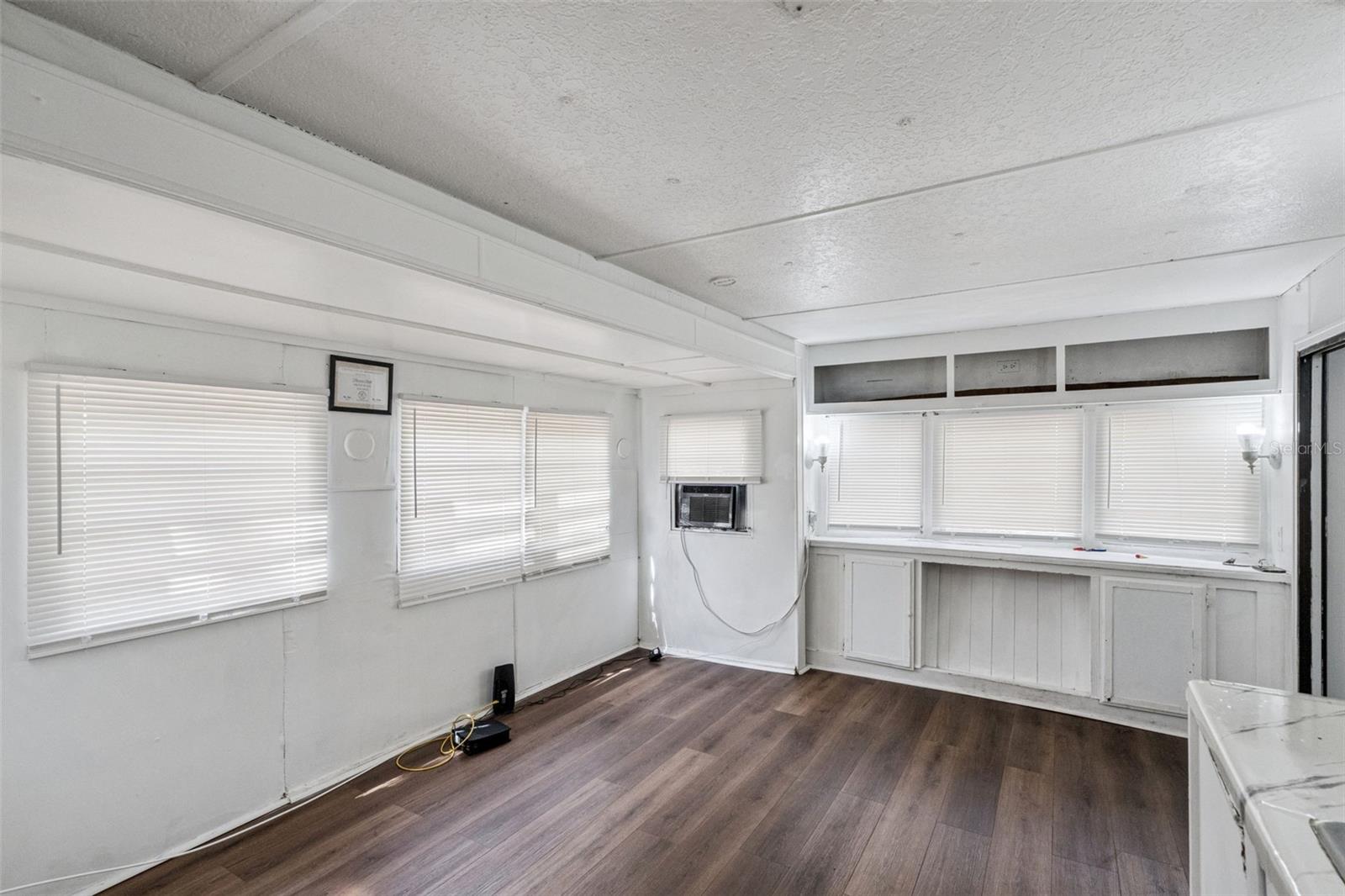 Image 11 of 18 For 3000 Clarcona Road 623