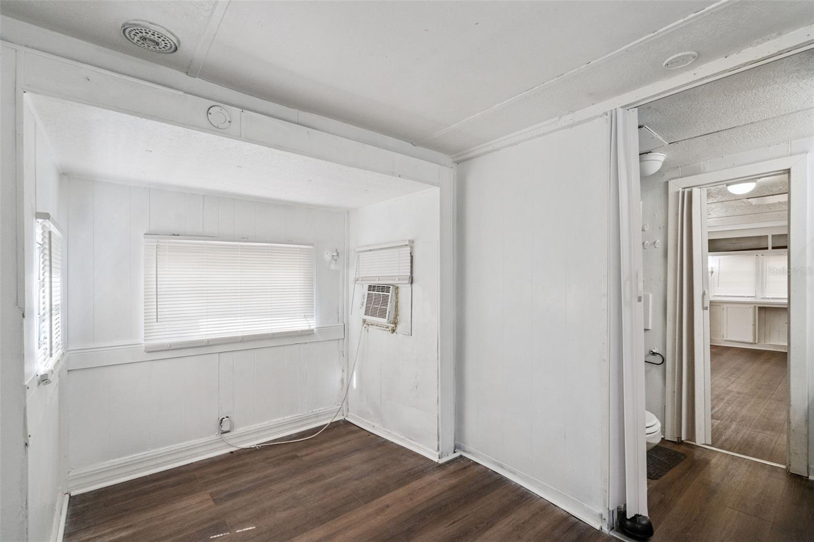 Image 9 of 18 For 3000 Clarcona Road 623