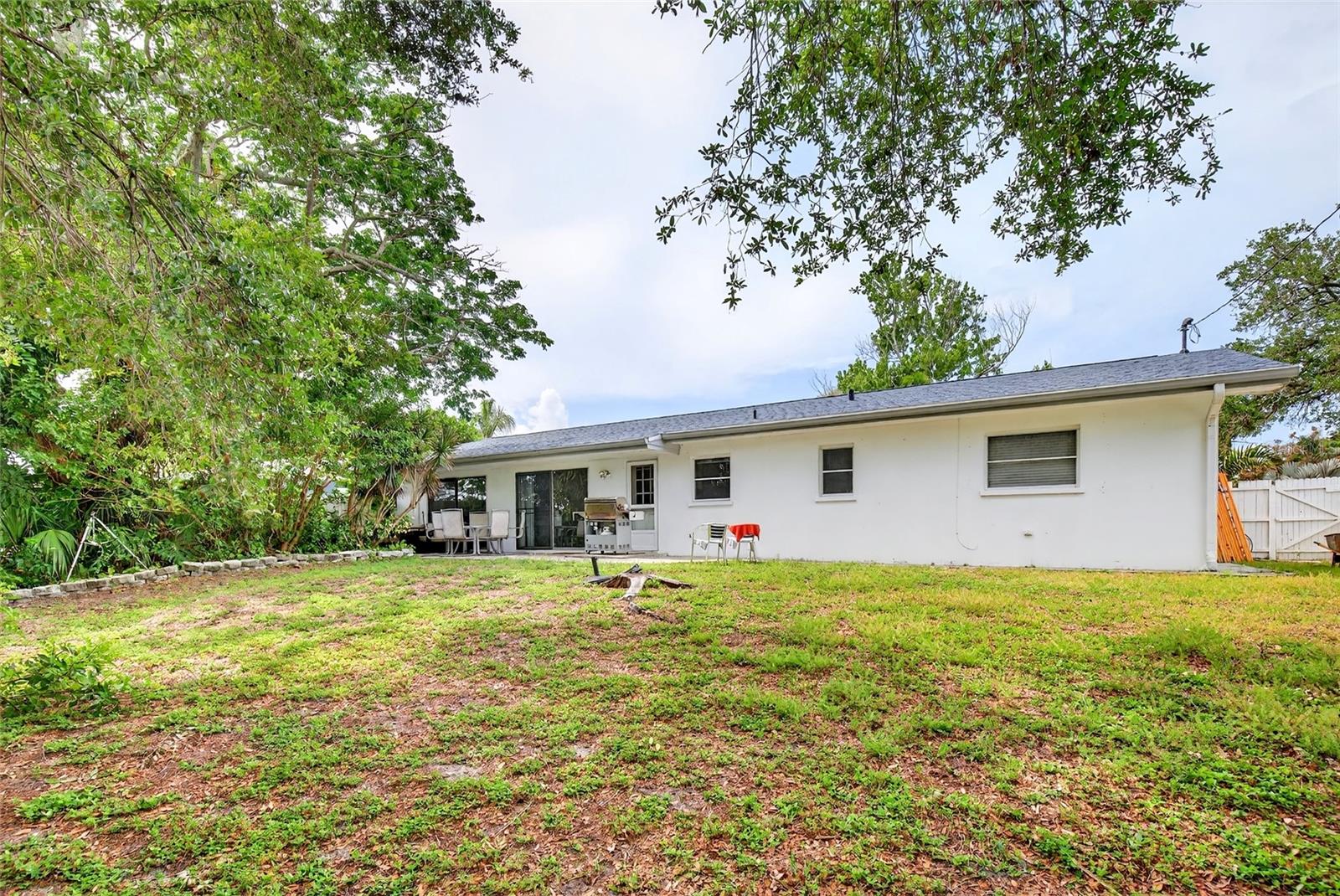 Image 18 of 18 For 1565 Evergreen Avenue