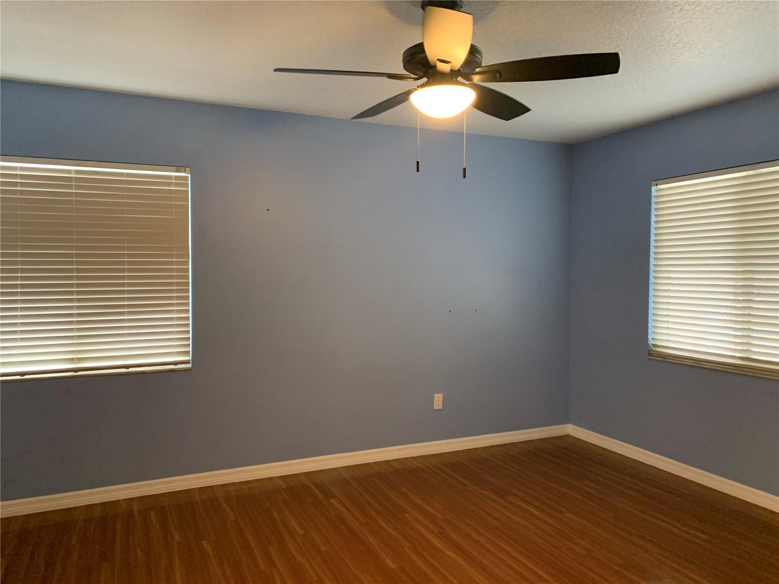 Image 8 of 28 For 1385 San Diego Court