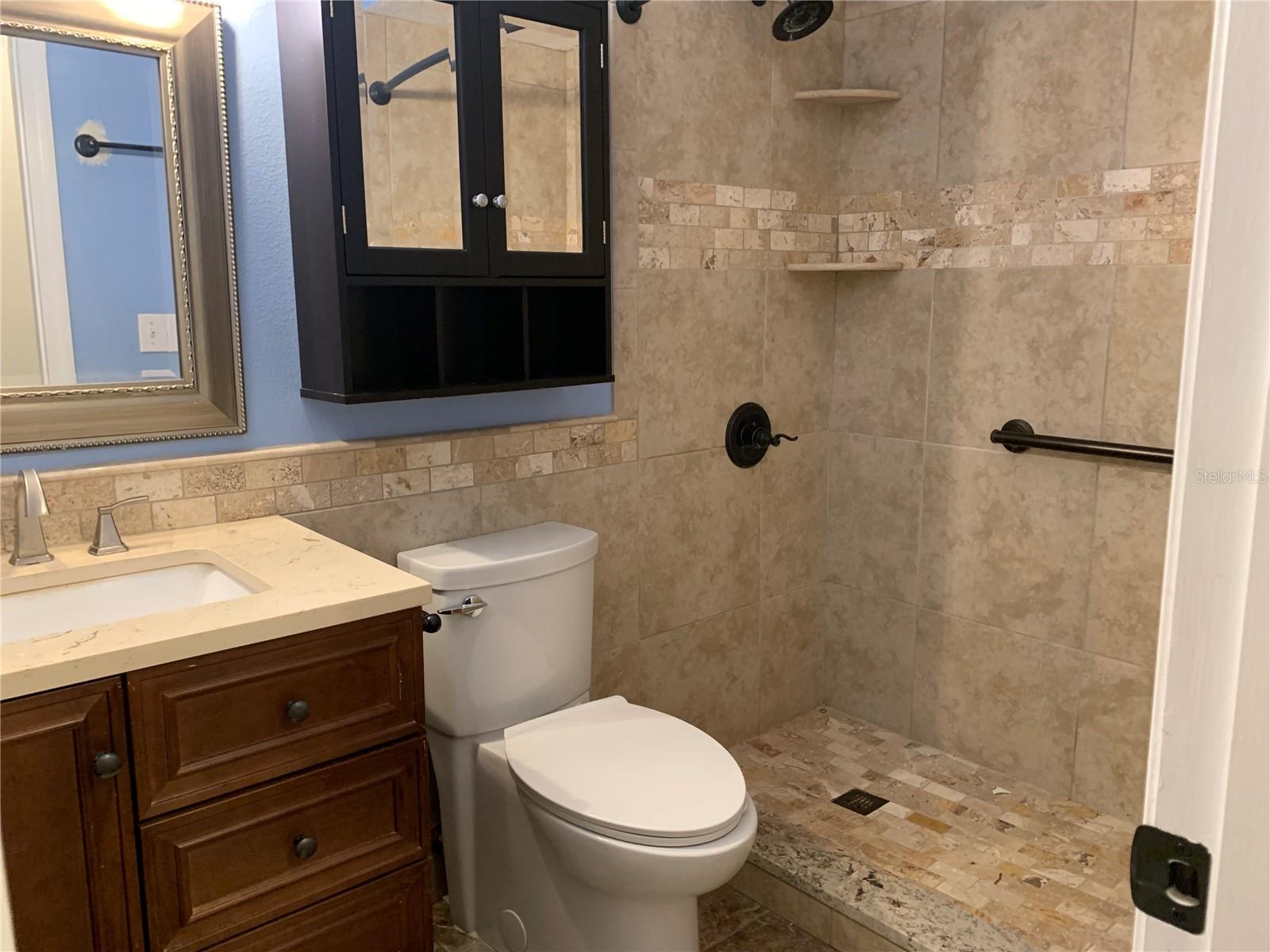 Image 9 of 28 For 1385 San Diego Court