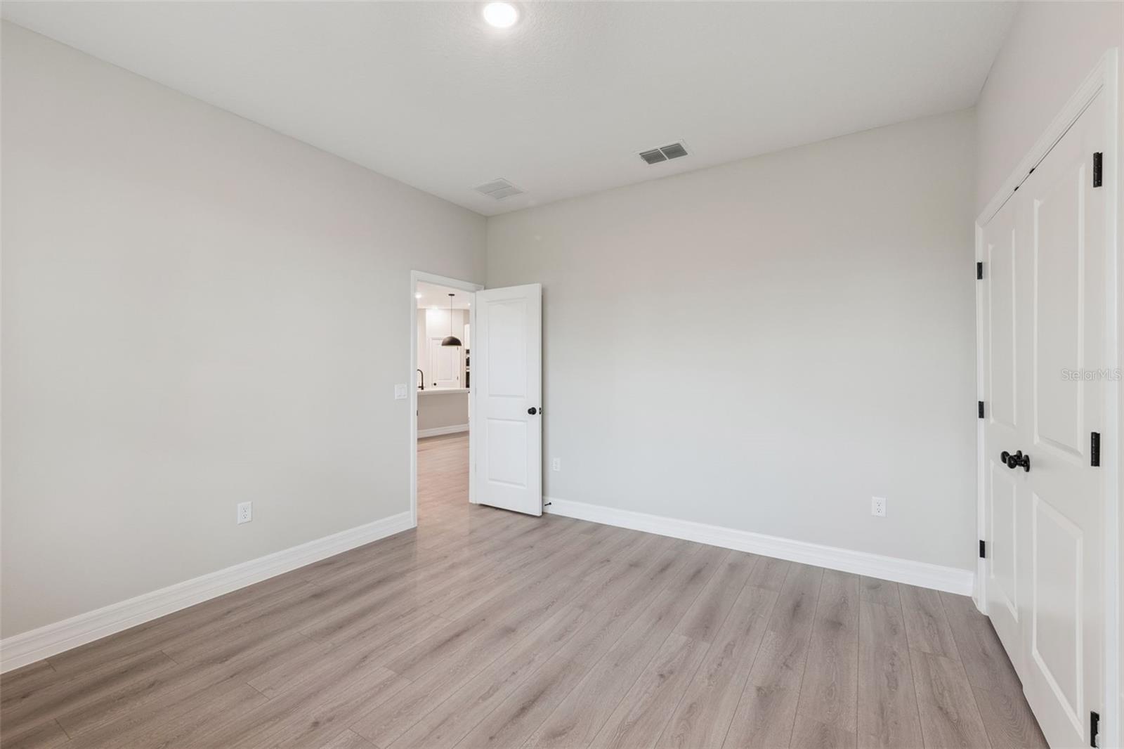 Image 12 of 52 For 42875 Honeysuckle Street