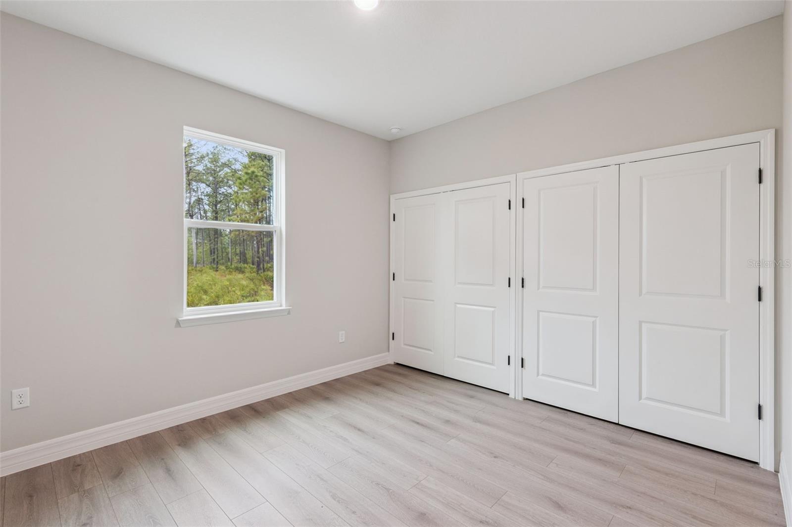 Image 15 of 52 For 42875 Honeysuckle Street